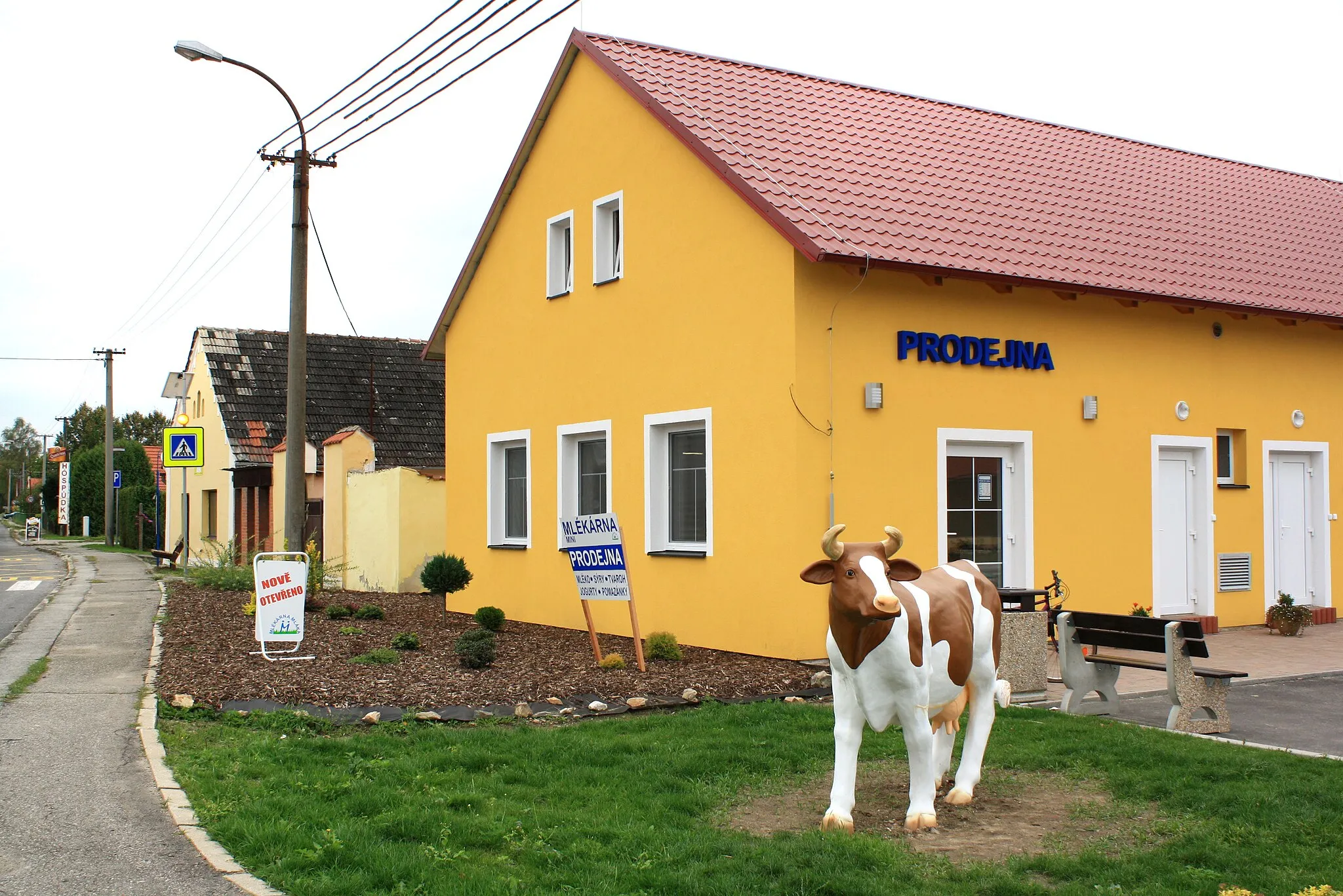Photo showing: Dairy in Mláka, part of Novosedly nad Nežárkou, Czech Republic