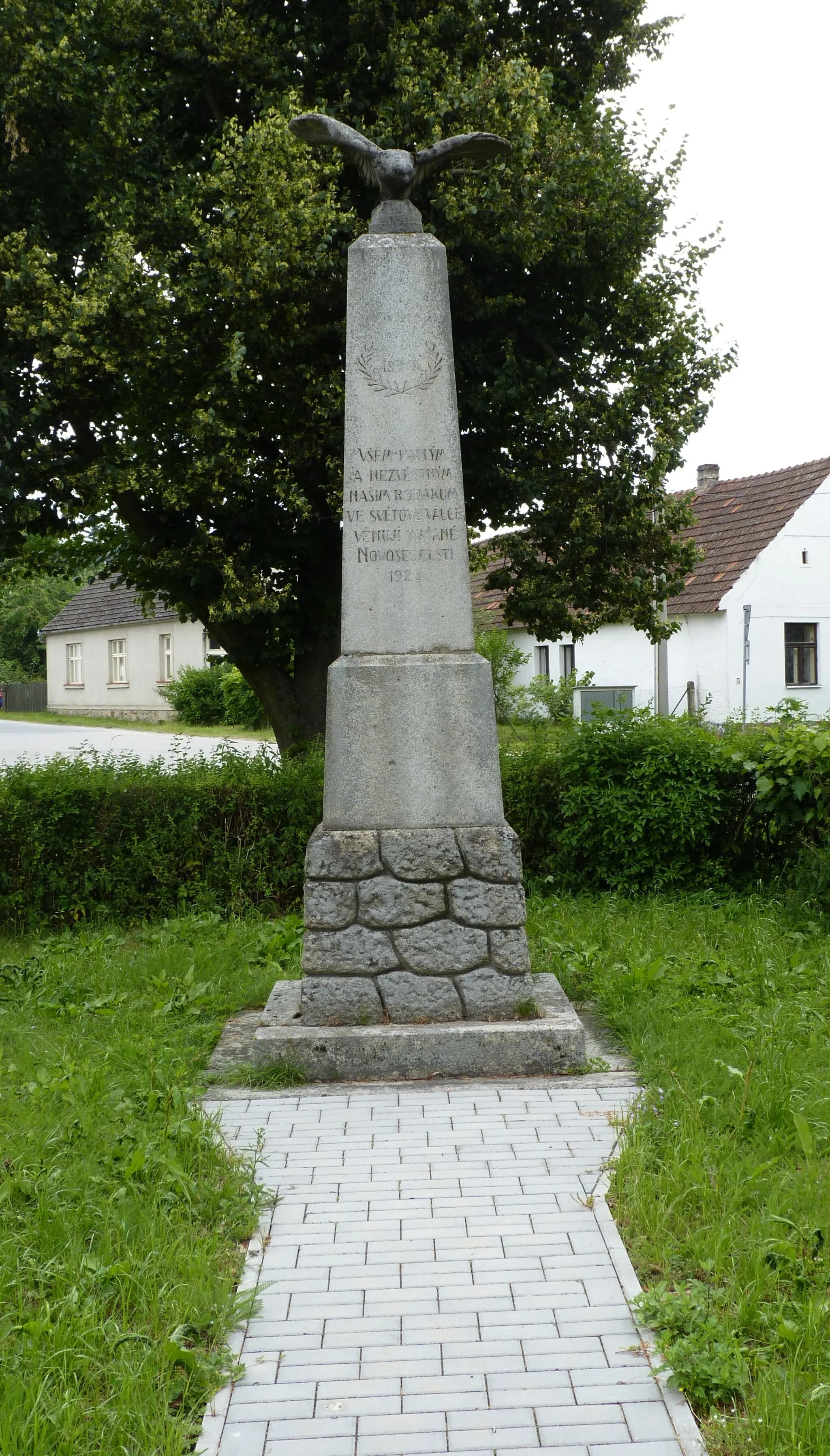 Photo showing: Novosedly nad Nežárkou. Jindřichův Hradec District, South Bohemian Region, Czech Republic