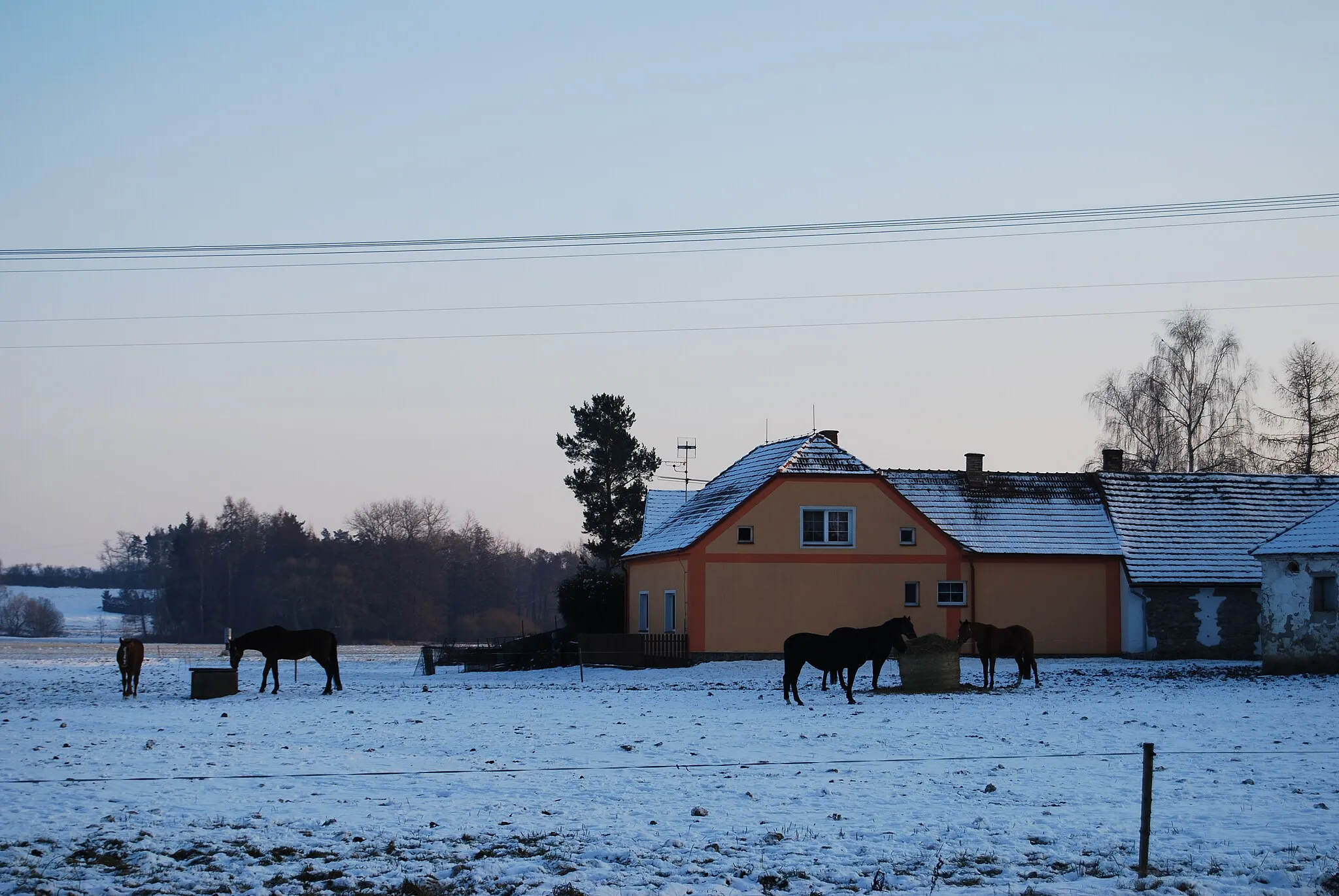 Photo showing: Stavení v obci. Myslín. Okres Písek. Česká republika.