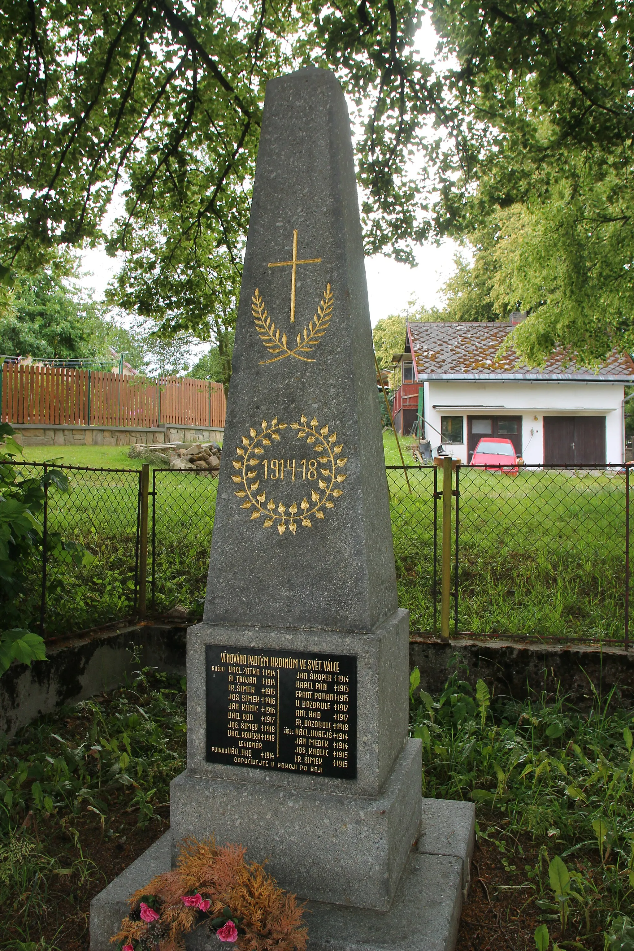 Photo showing: Pomník padlým v 1. světové válce v Račově