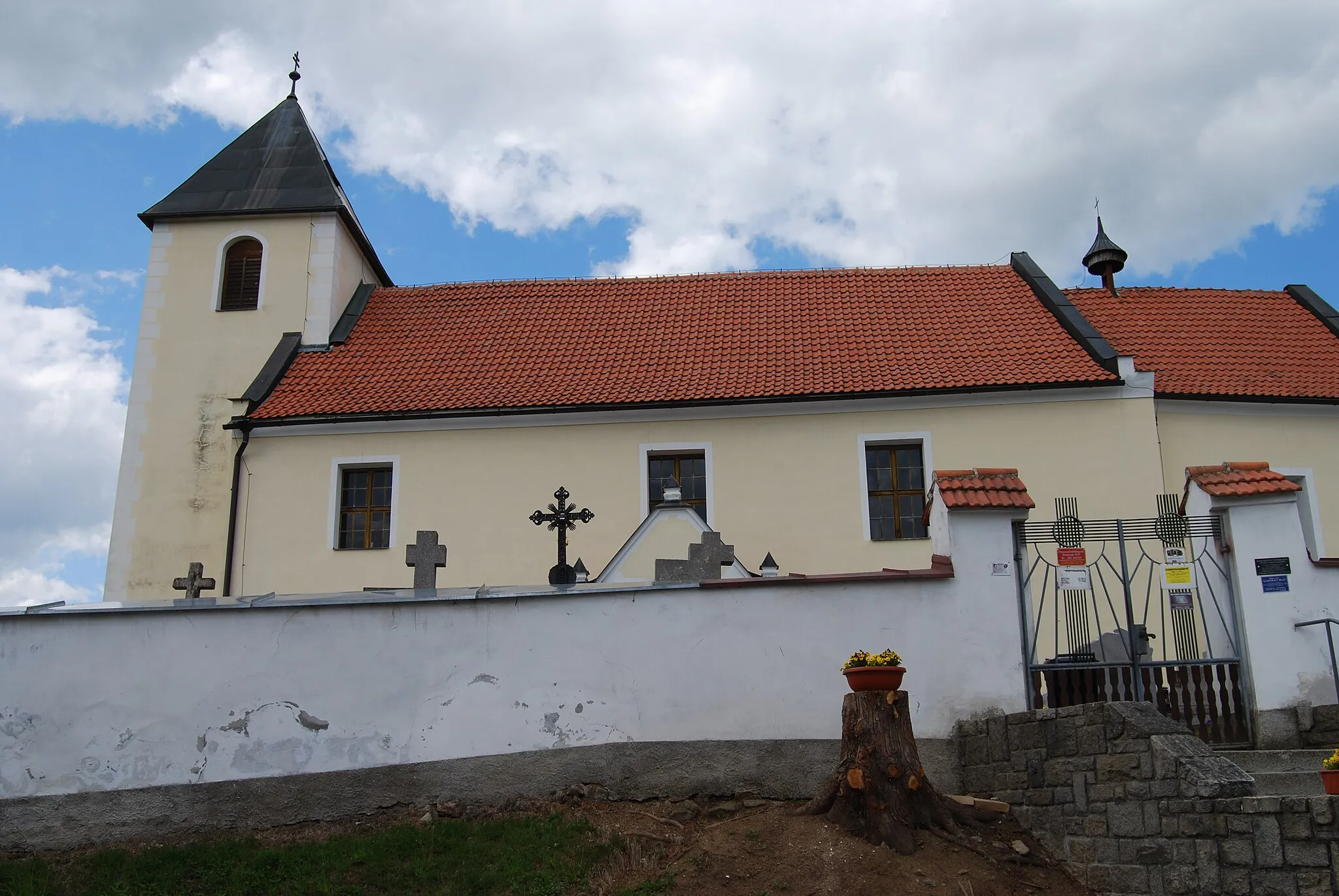 Photo showing: Kostel svaté Maří Magdalény. Obec Svatá Maří se nachází v okrese Prachatice, kraj Jihočeský, Česká republika.