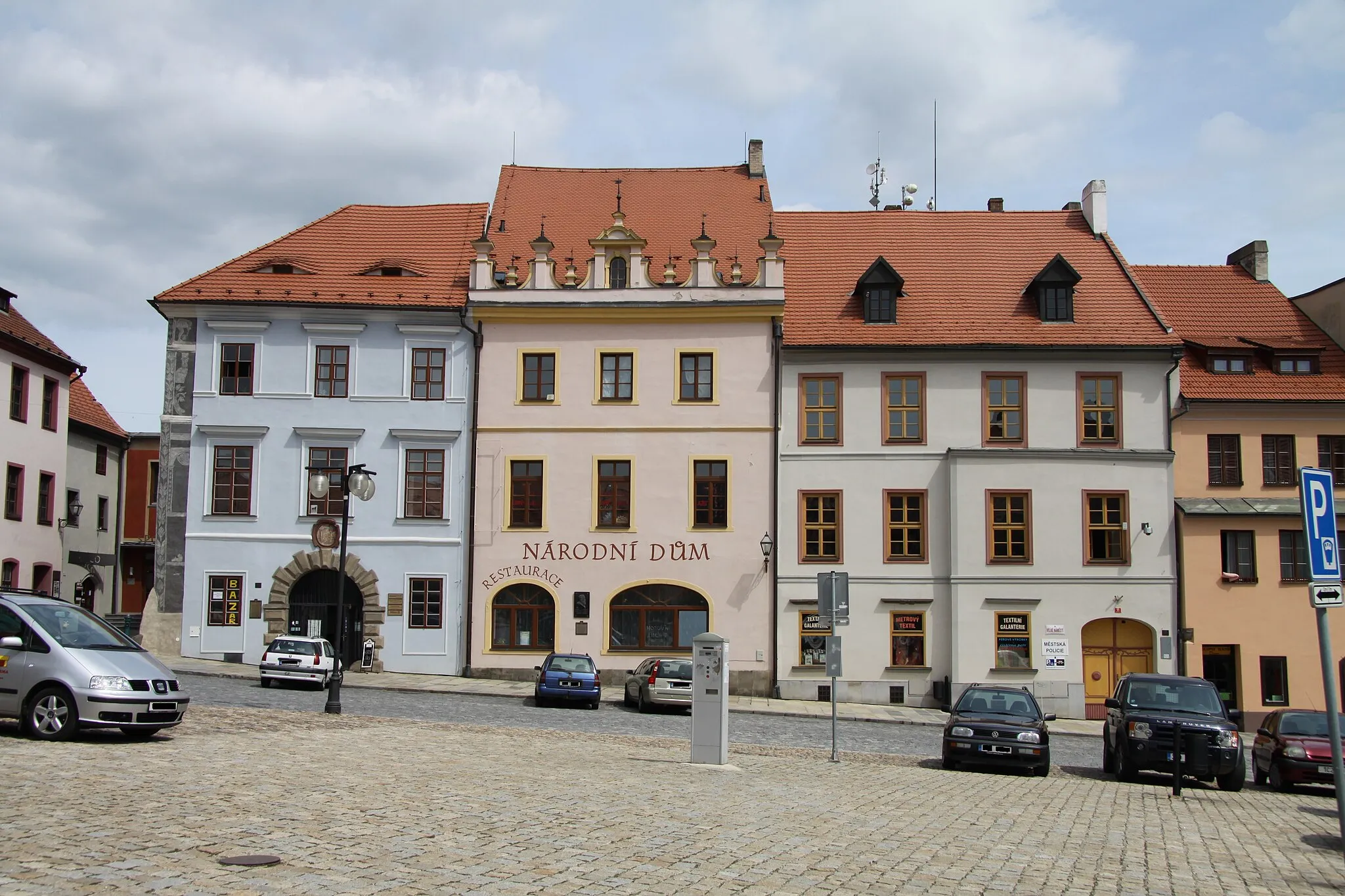 Photo showing: Main square in Prachatice, Prachatice District, Czech Republic