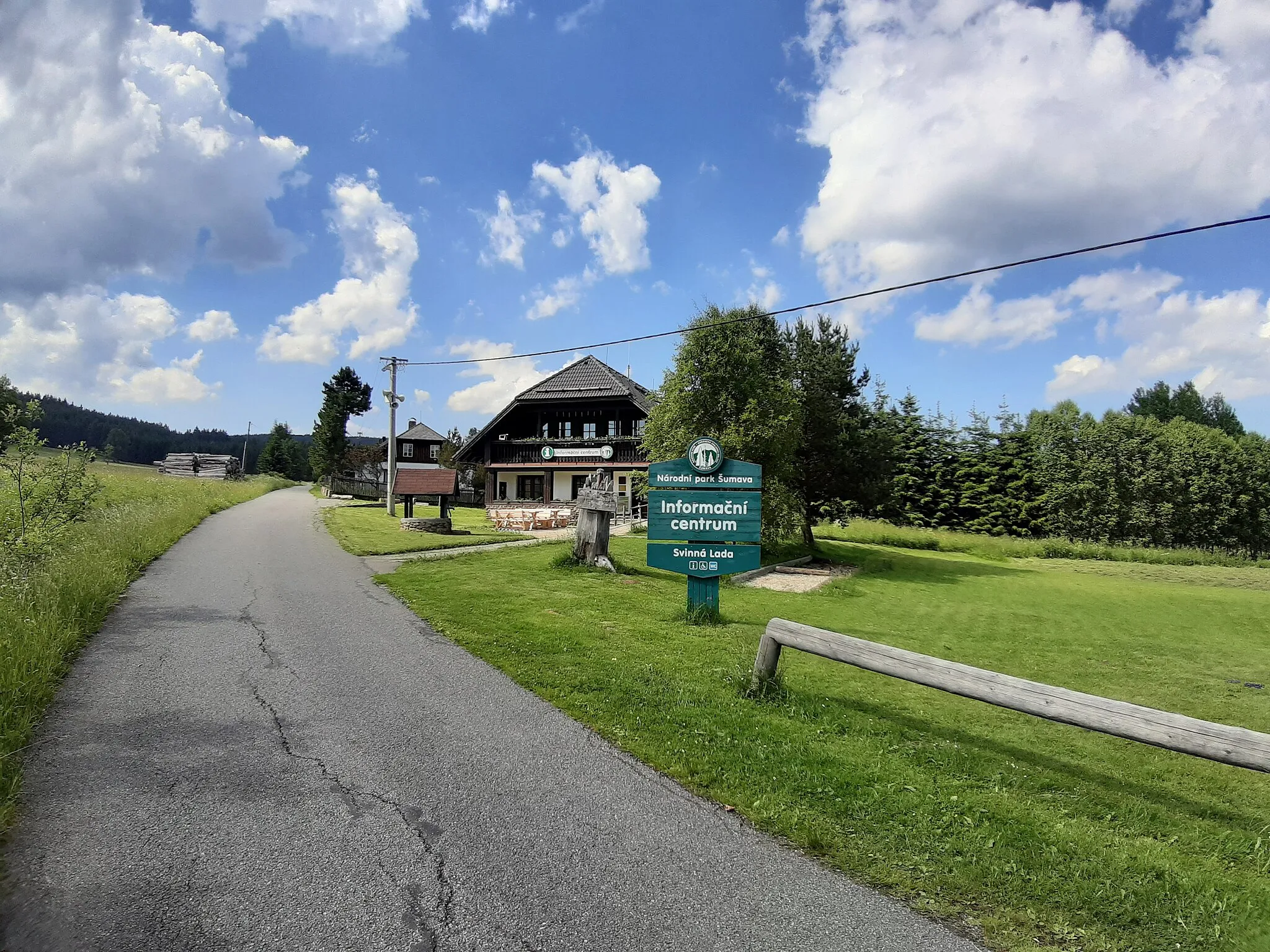 Photo showing: Chalupská slať (Šumava). https://cs.wikipedia.org/wiki/Chalupsk%C3%A1_sla%C5%A5