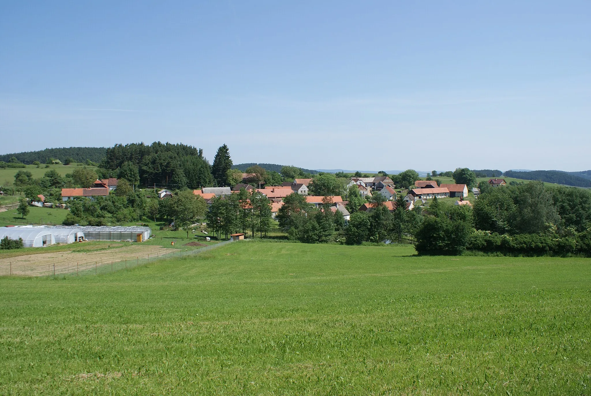 Photo showing: Krejnice, a village in Strakonice district, Czech Republic, general view.