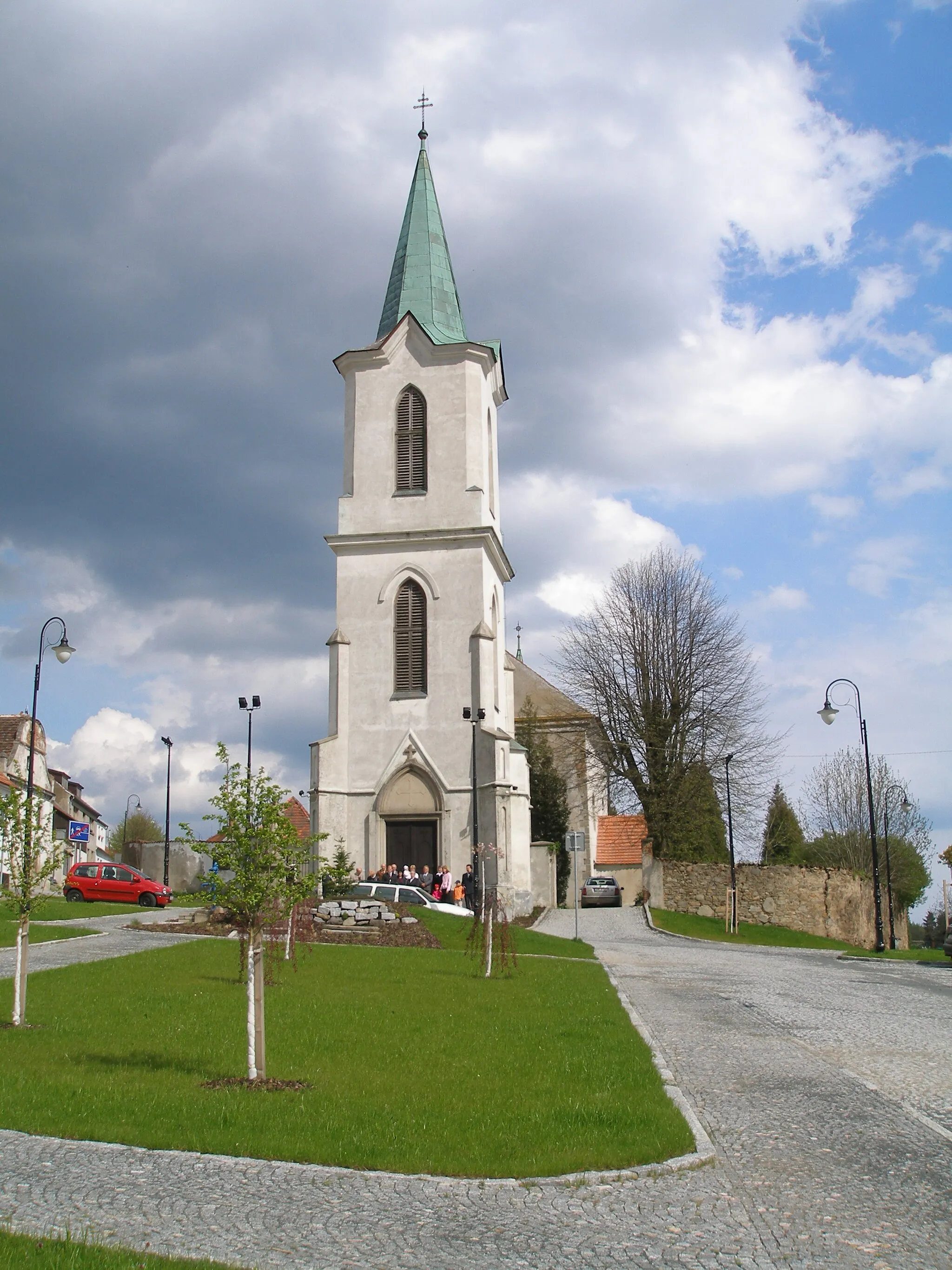 Photo showing: Bělčice (district Strakonice) - Western view of the St. Peter and Paul Church