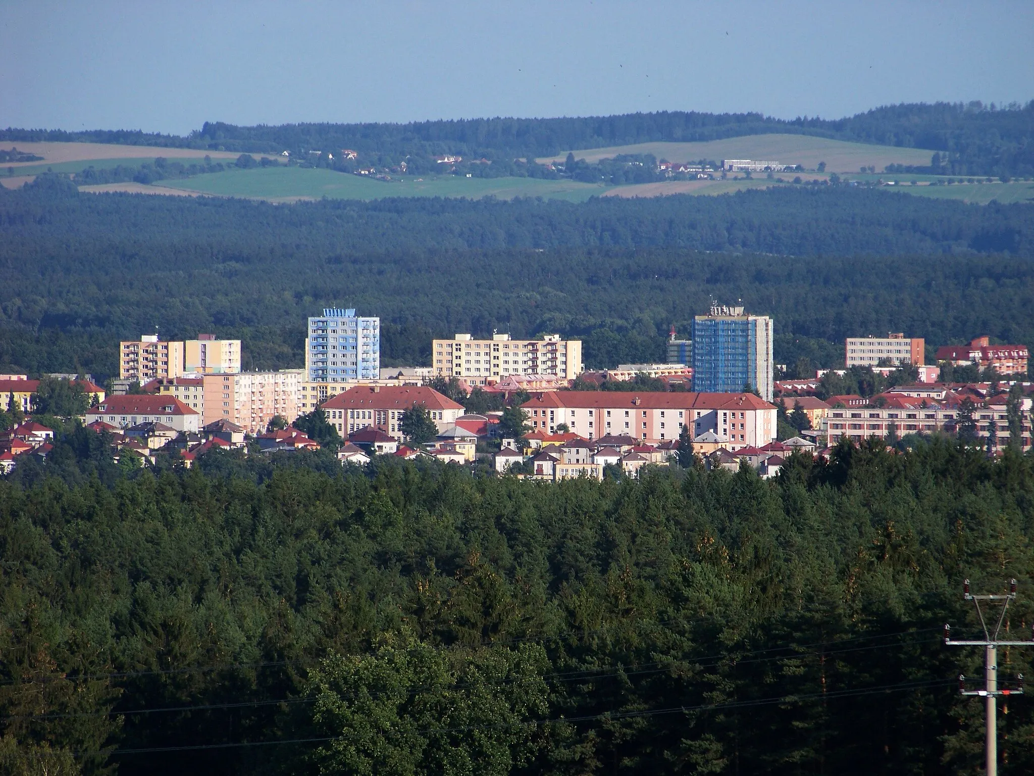 Photo showing: Sezimovo Ústí, Tábor District, South Bohemian Region, the Czech Republic. A view from Tábor-Dolní Větrovy.