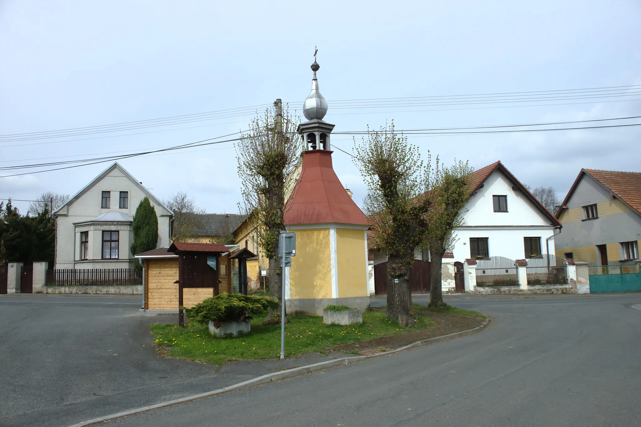 Photo showing: A chapel on a common in the village of Všepadly, Plzeň Region, CZ