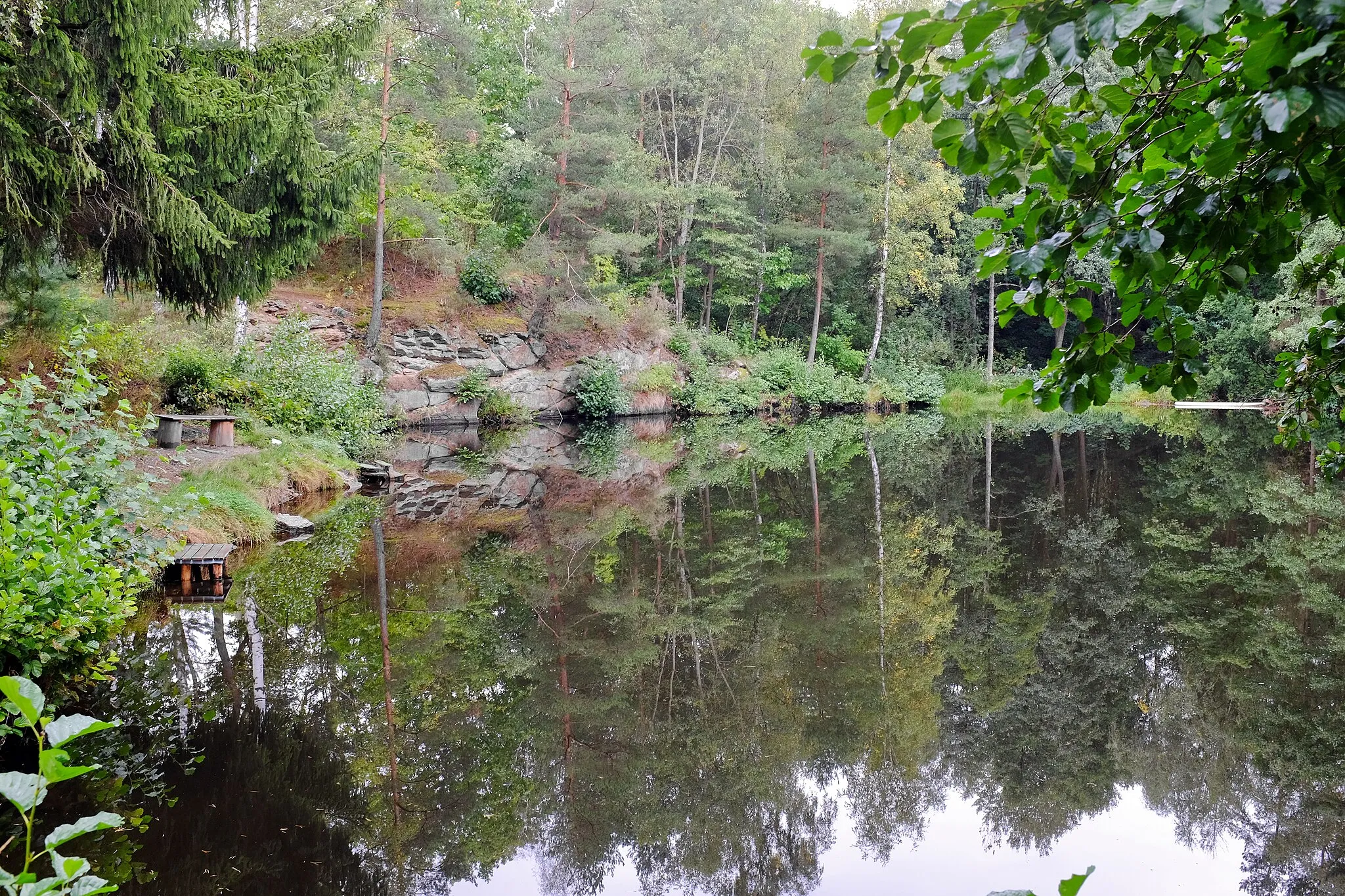 Photo showing: Pila, část obce Trhanov, rybník Hadrovec, okres Domažlice