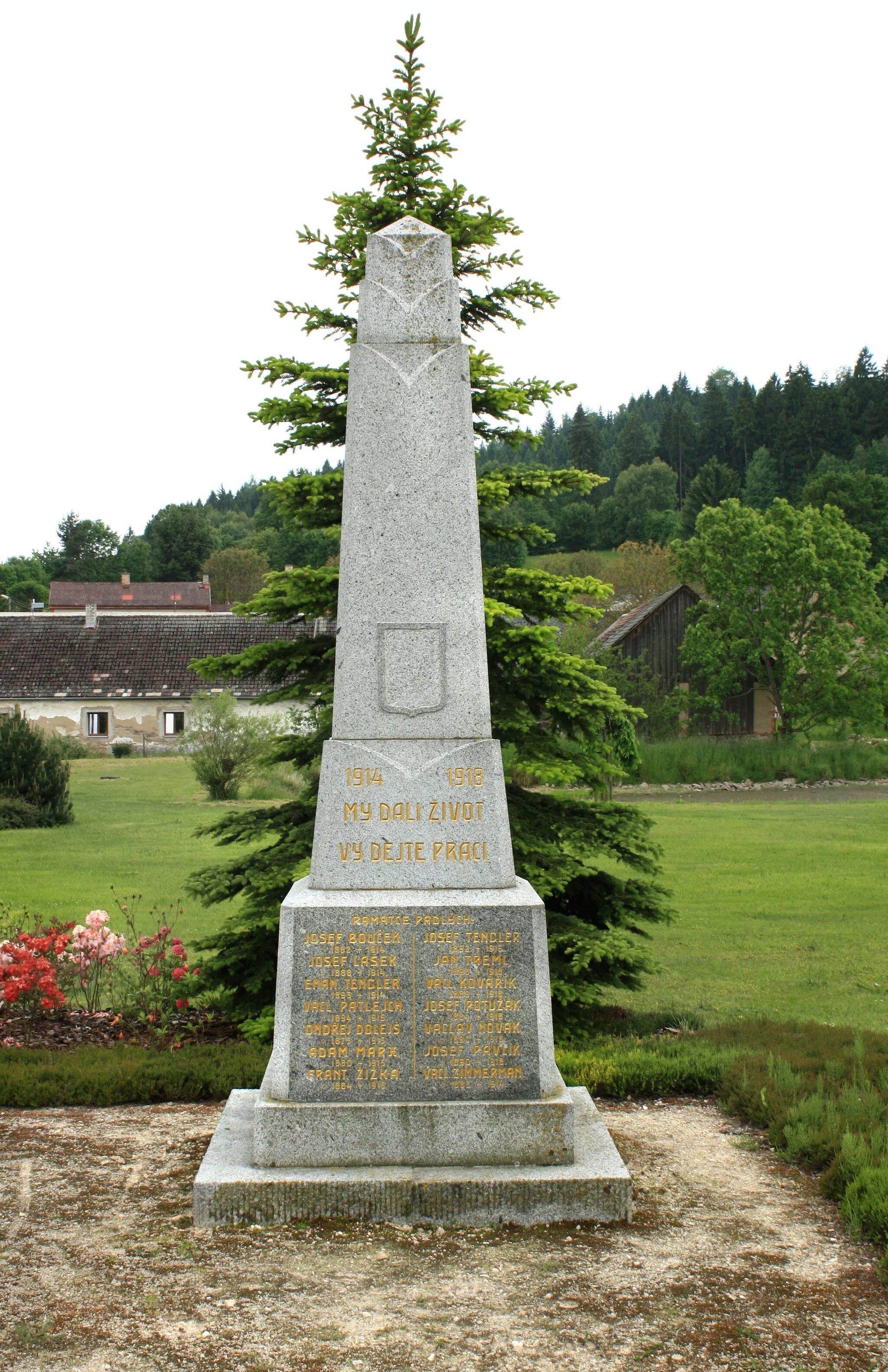 Photo showing: World War I memorial in Číhaň, Czech Republic