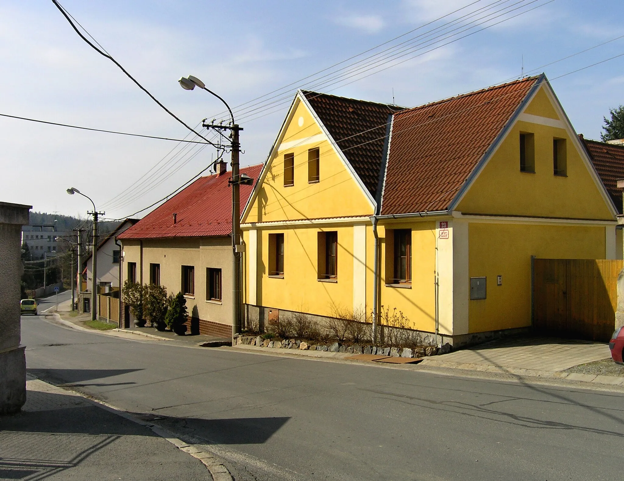 Photo showing: Červenohrádecká street in Červený Hrádek, part of Plzeň town, Czech Republic