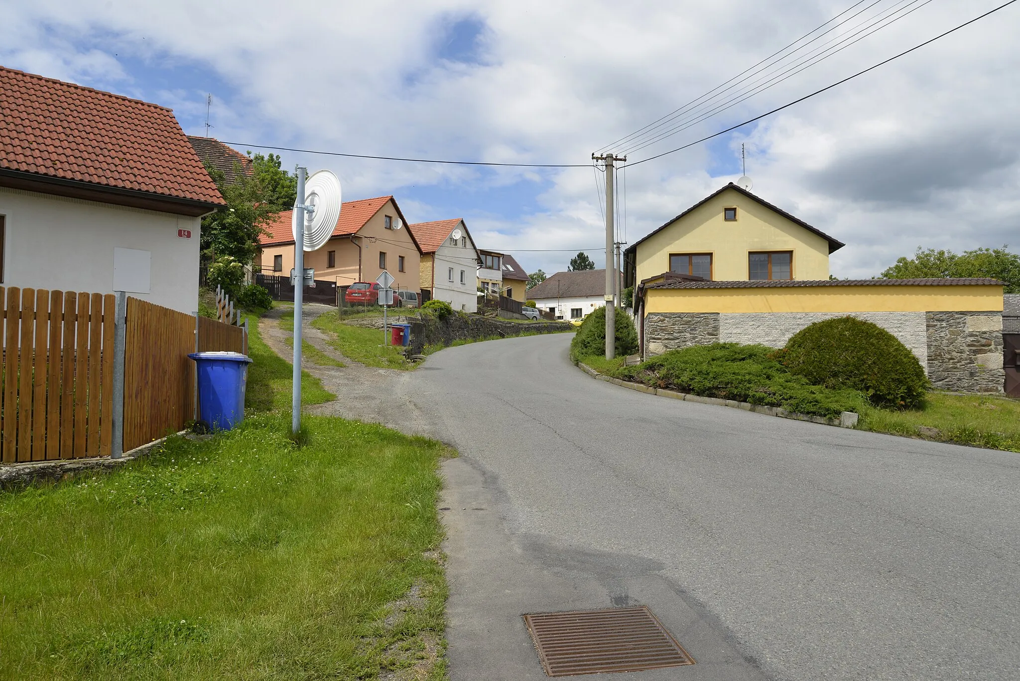 Photo showing: Village in Plzeň-South District of Plzeň region