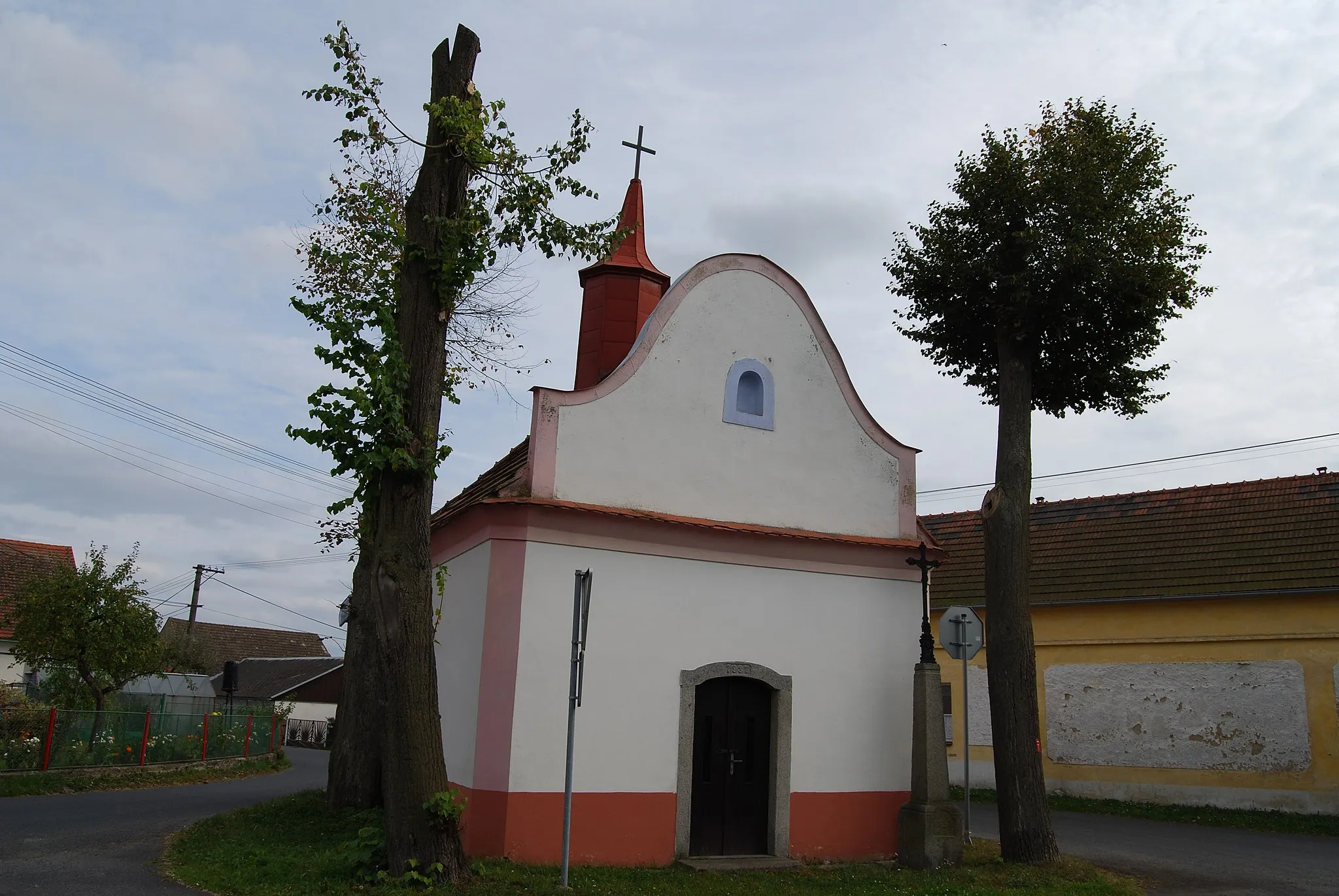 Photo showing: Mladý Smolivec, Plzeň-South District, Czech Republic. Chapel