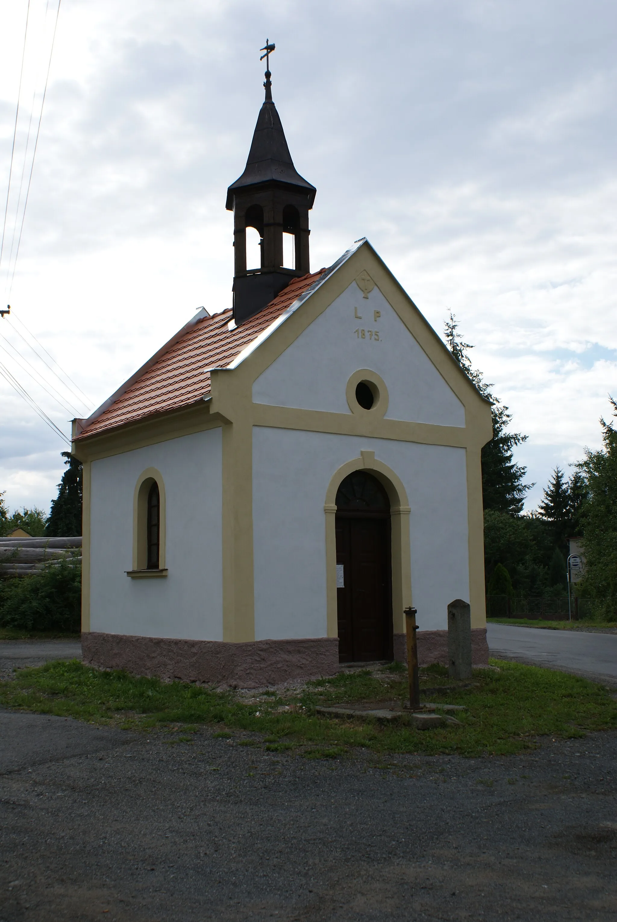 Photo showing: Kotousov, a village in Plzeň-South District, Czech Rep., a chapel.