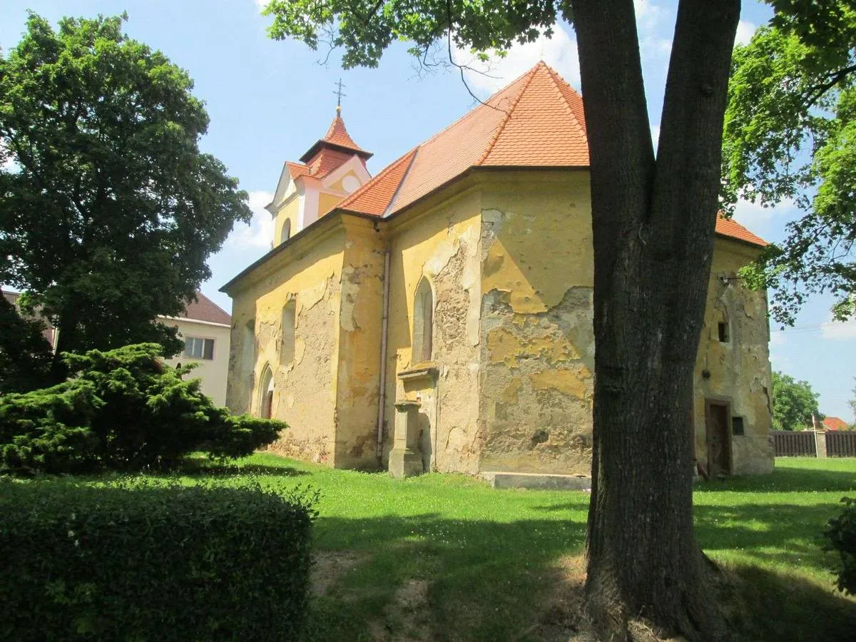 Photo showing: Wayside cross in Vysoká Libyně in Plzeň-North District – entry no. 3810.