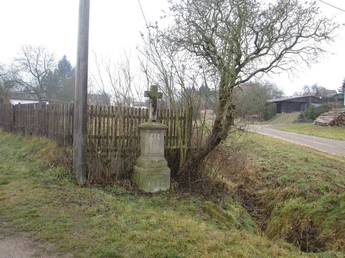 Photo showing: Wayside cross in Plasy in Plzeň-North District – entry no. 3111.