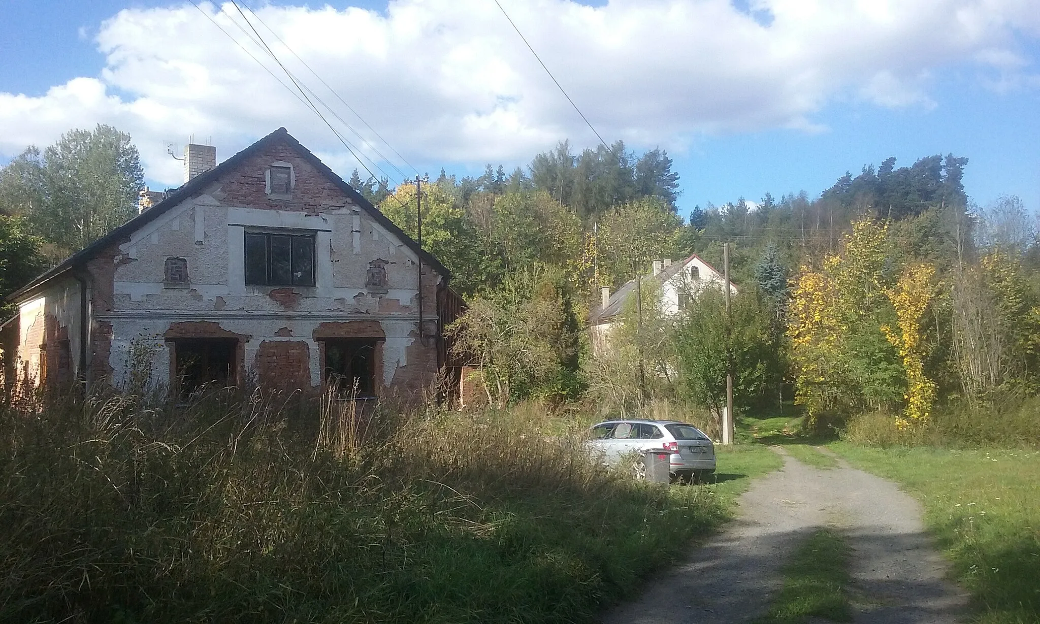 Photo showing: Domy v Potoce. Okres Plzeň-sever, Česká republika.