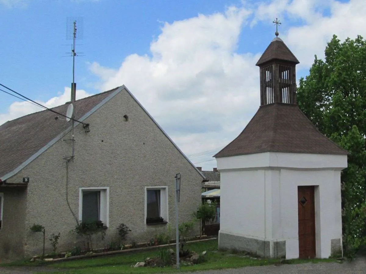 Photo showing: Chapel in Skomelno in Rokycany District – entry no. 3884.