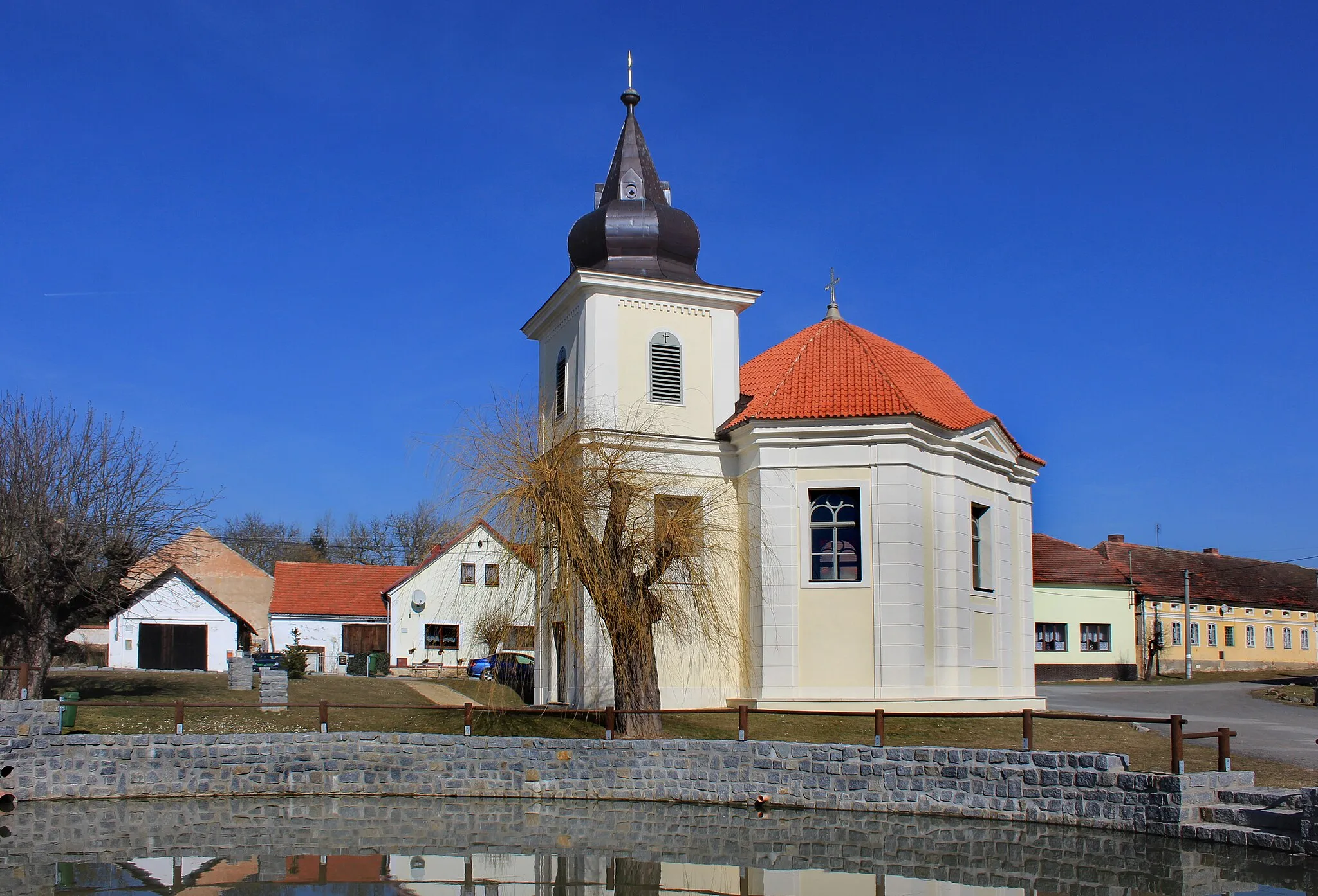 Photo showing: Chapel in Ostrov u Stříbra, part of Kostelec, Czech Republic.