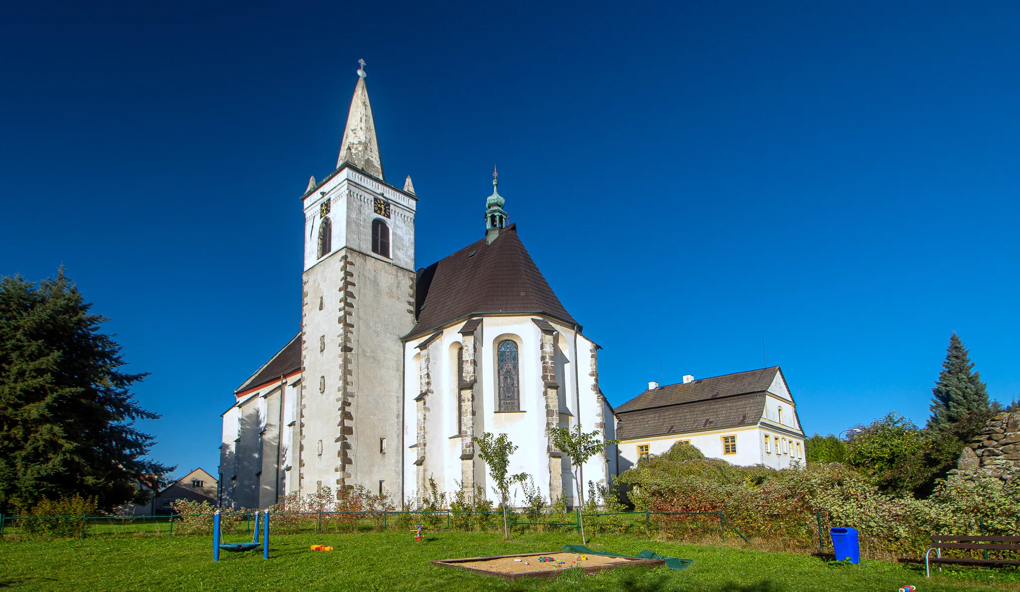 Photo showing: Miličín kostel Narození Panny Marie