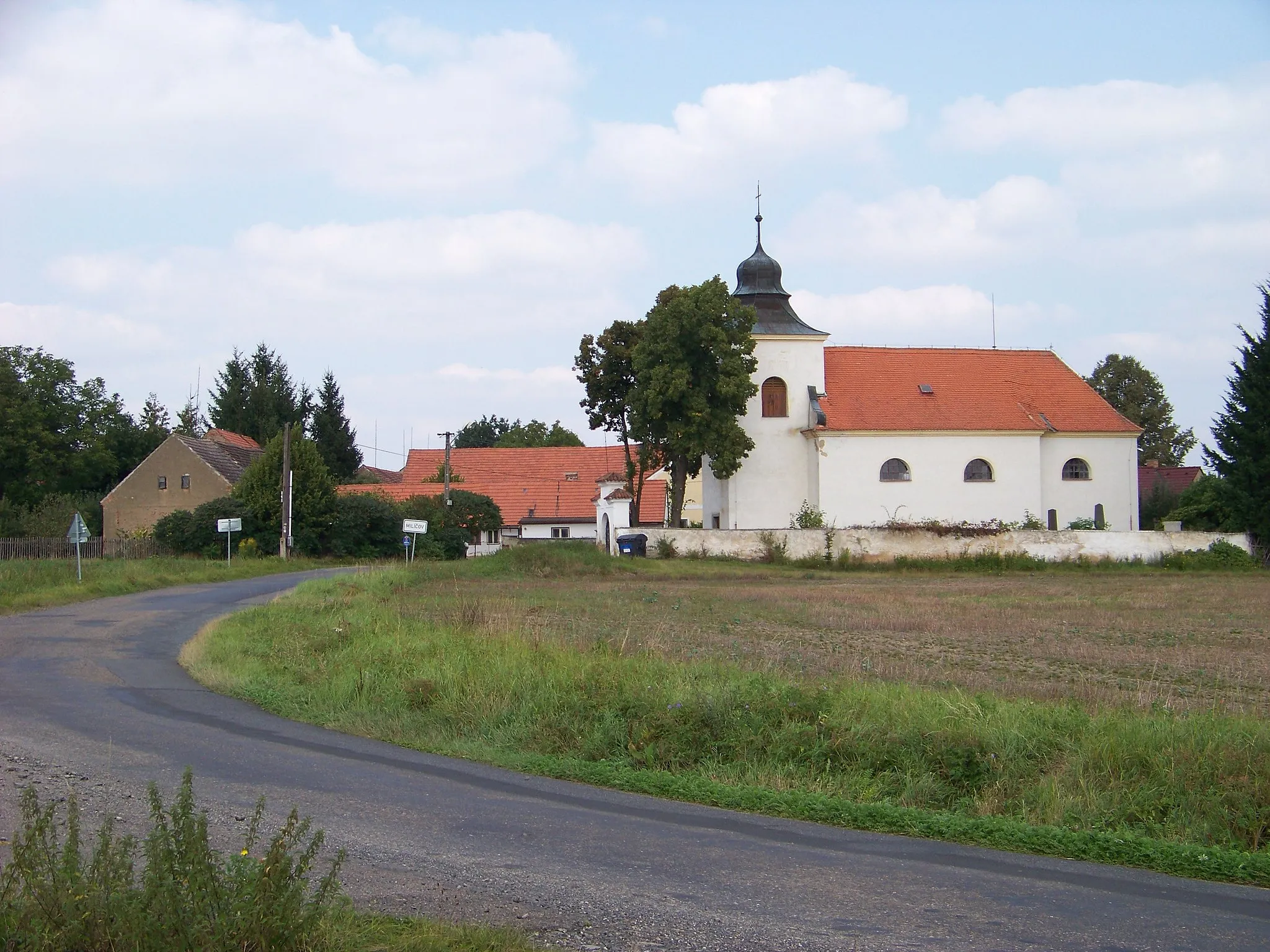 Photo showing: Šípy-Milíčov, Rakovník District, Central Bohemian Region, the Czech Republic. Church of Saint Peter ad Vincula.
