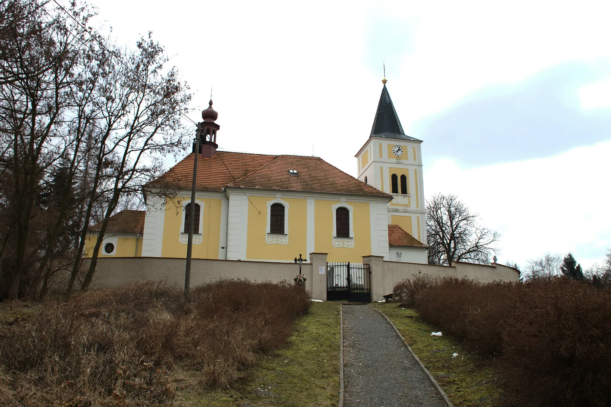 Photo showing: The church in Šanov, Rakovník District