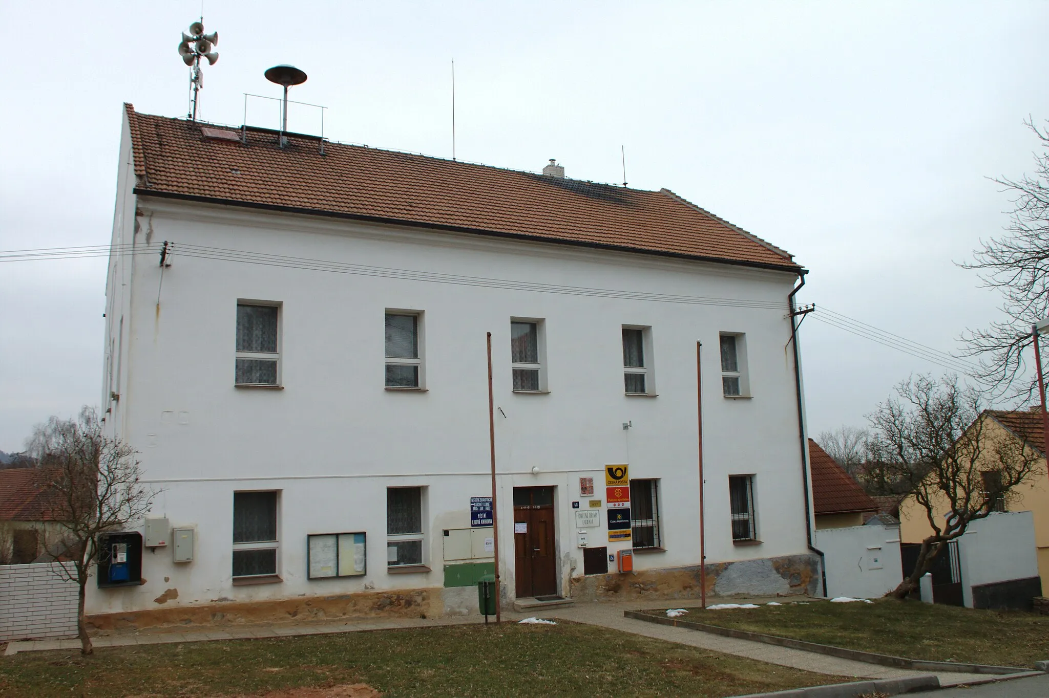 Photo showing: Town hall in Lubná, Rakovník District