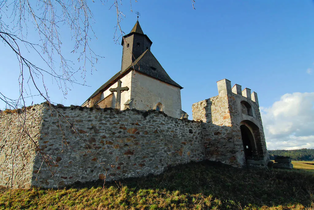 Photo showing: Fortified church of Kleinzwettl