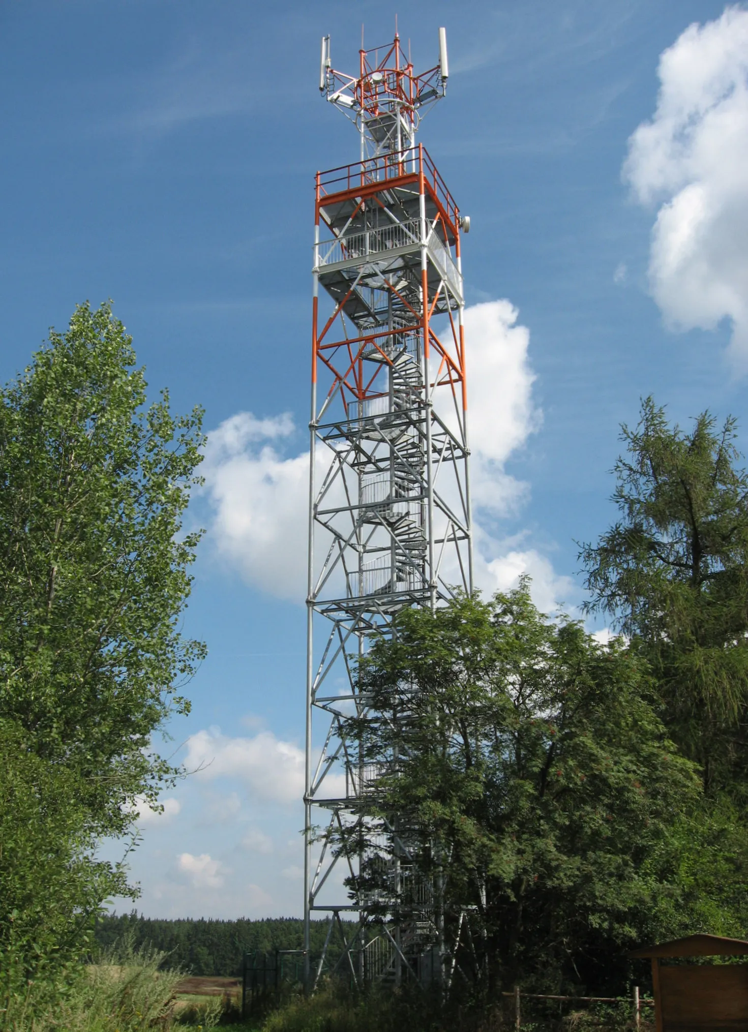 Photo showing: Observation tower Kožich by Libákovice, Plzeň-South District, Czech Republic