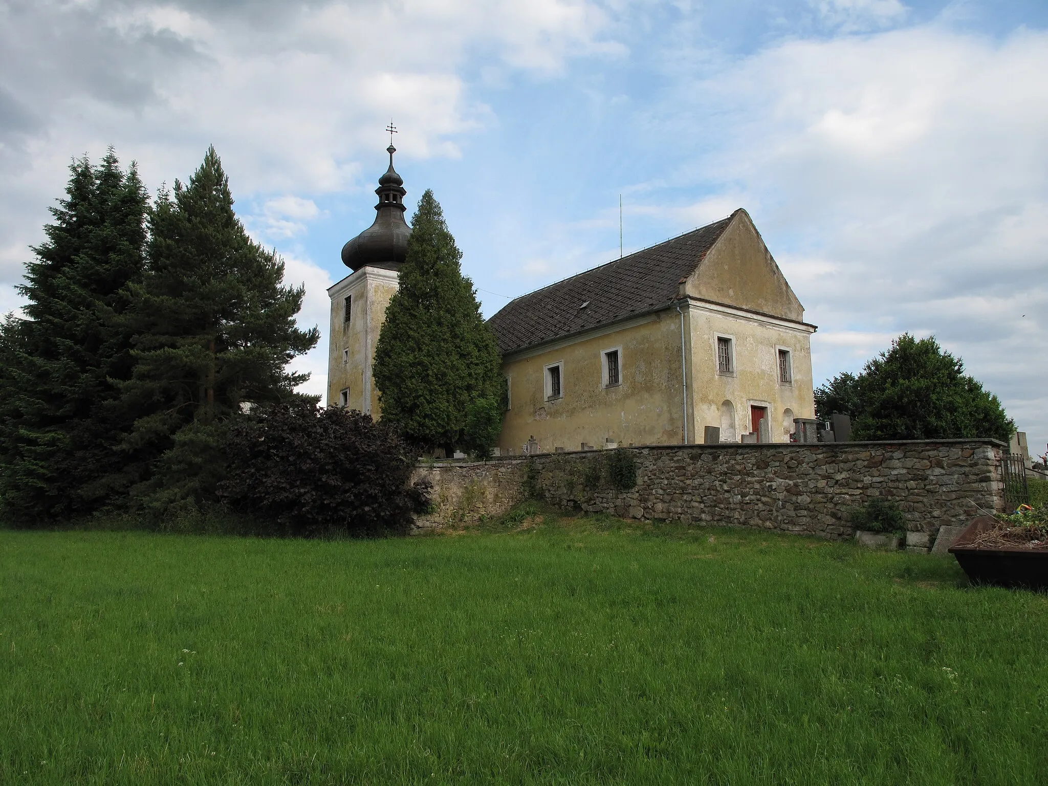 Photo showing: Churchin Skořice. Rokycany District, Czech Republic.