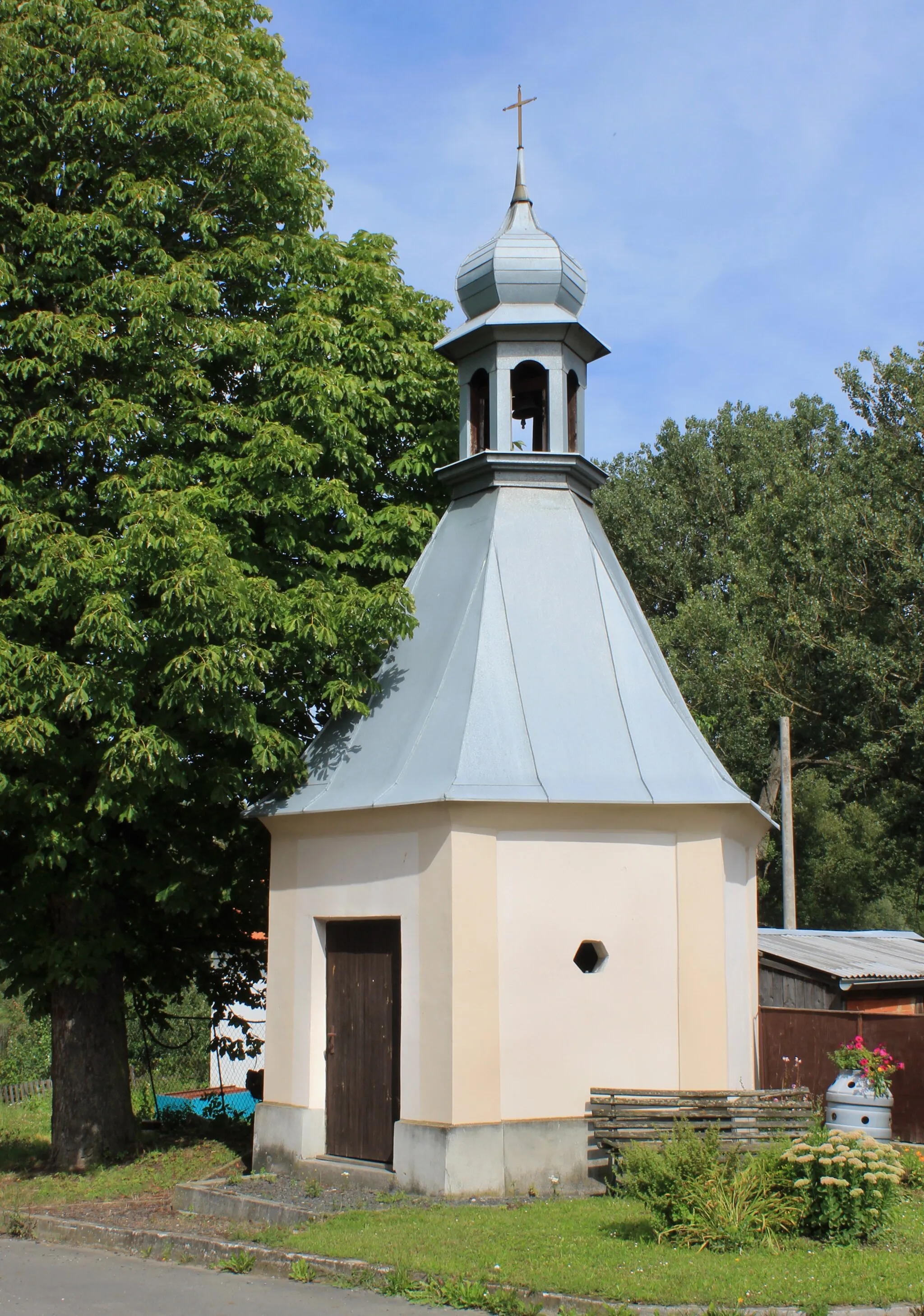 Photo showing: Chapel in Ohučov, part of Staňkov, Czech Republic.
