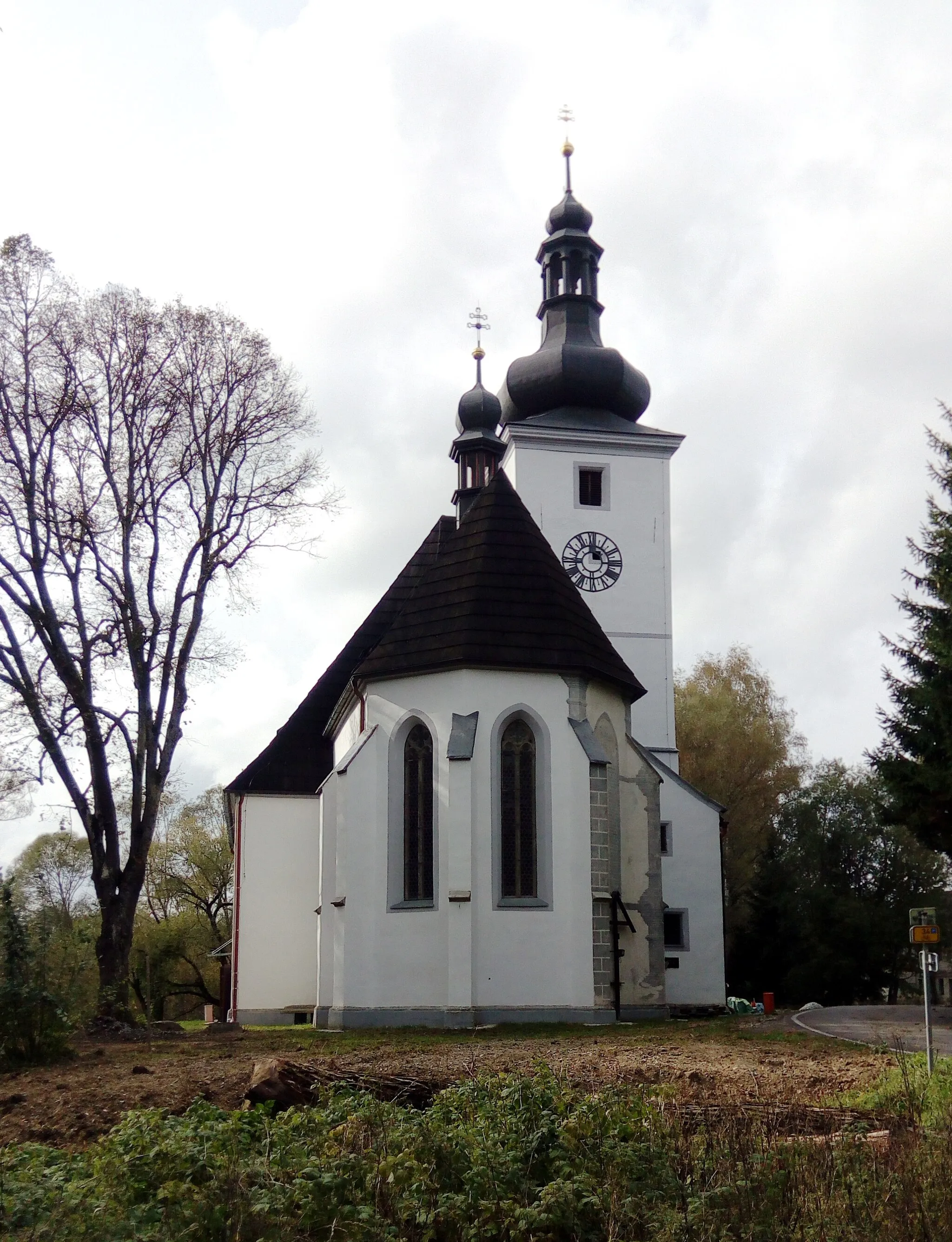 Photo showing: Church of the Nativity of the Virgin Mary in Cetviny, Český Krumlov District