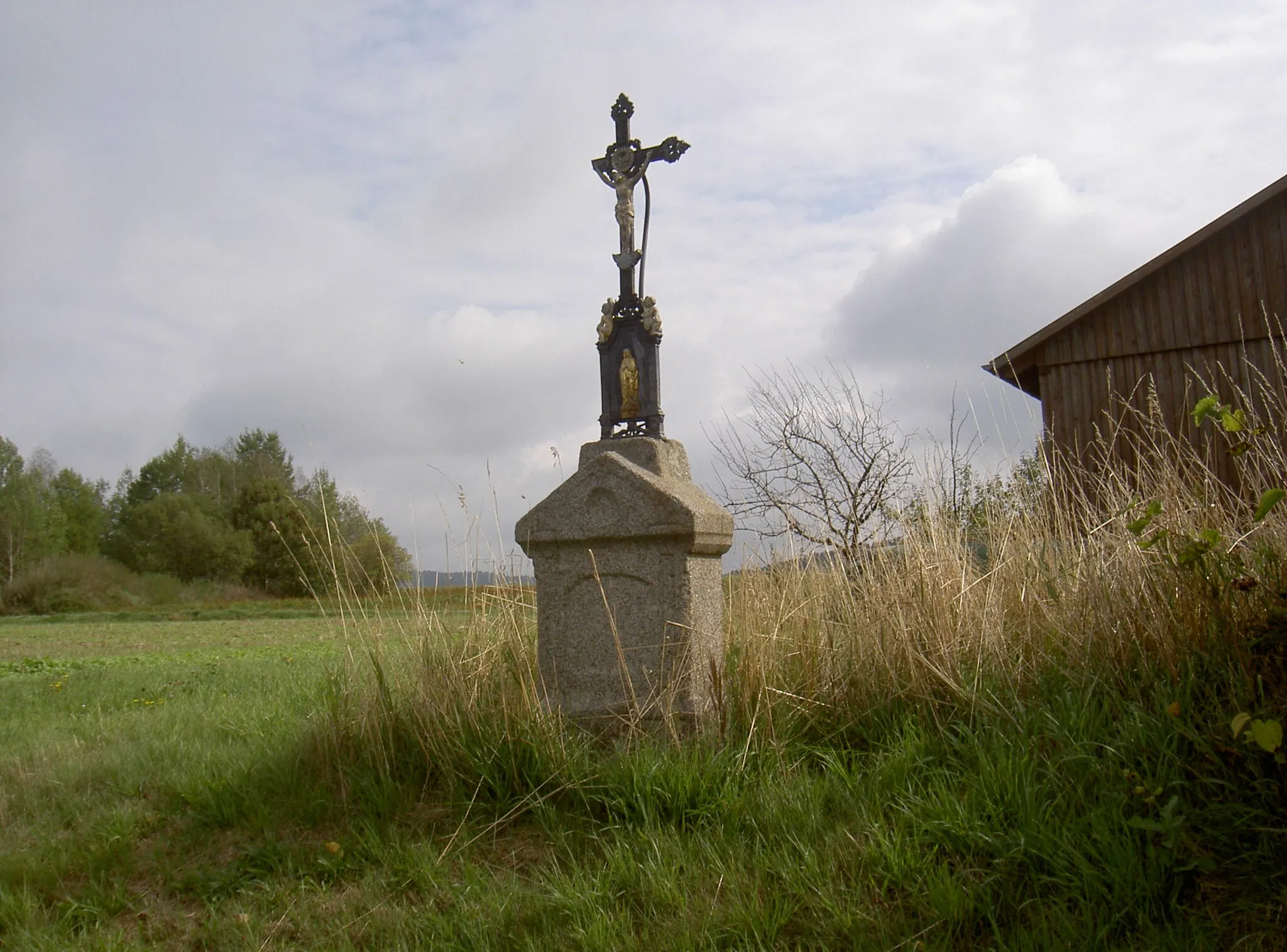 Photo showing: Obertresenfeld, Bildstock mit Steinsockel