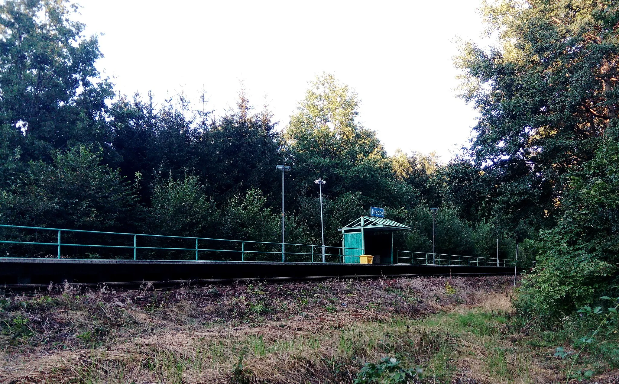 Photo showing: Train station near the village of Hradce, České Budějovice District, South Bohemian Region, Czech Republic