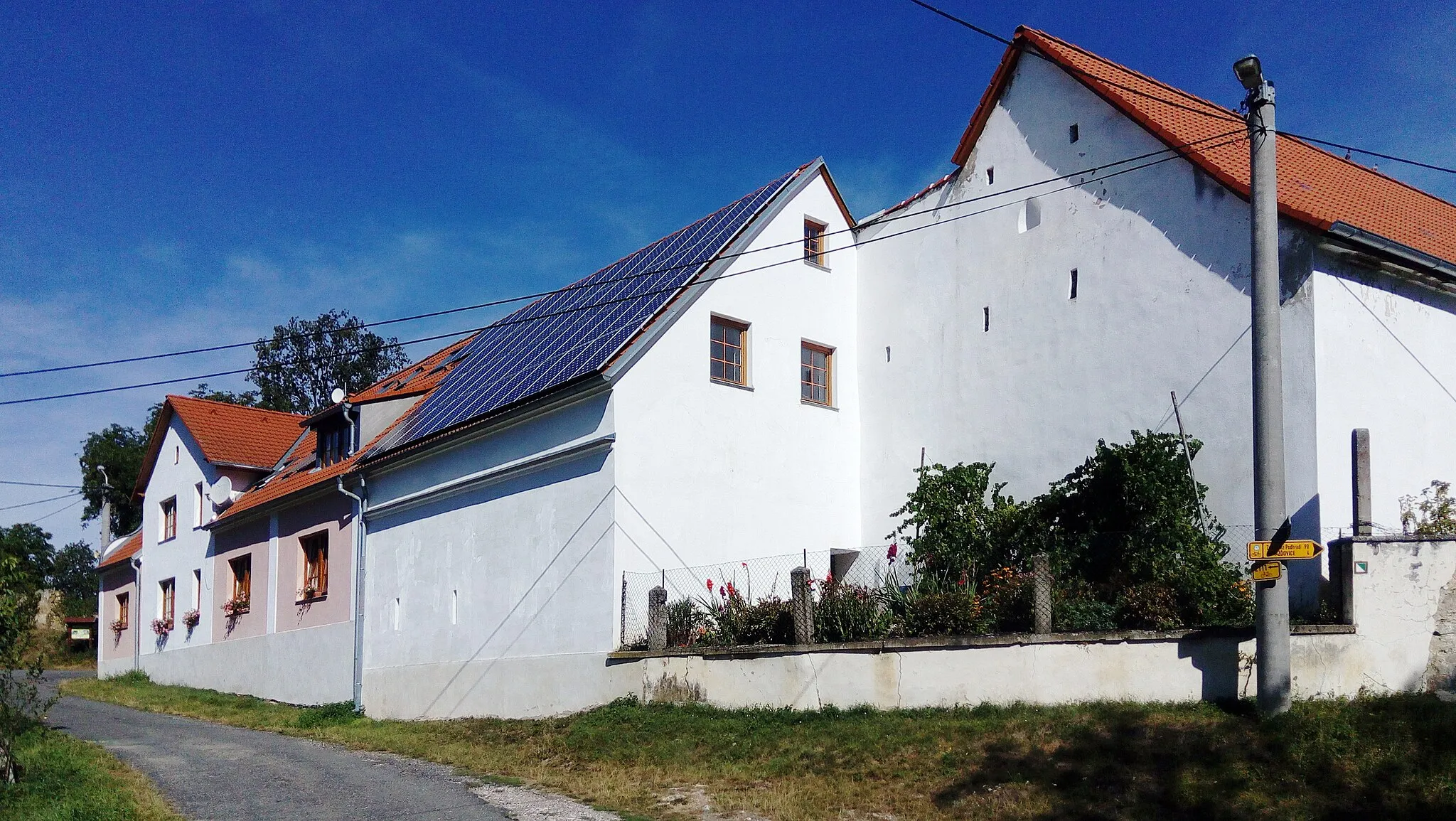 Photo showing: House No 6 in the village of Malé Hydčice, Klatovy District, Plzeň Region, Czechia.