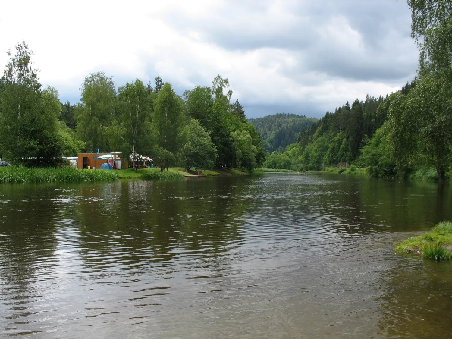 Photo showing: ATC Pod Čeřínem, Vltava River, the Czech Republic