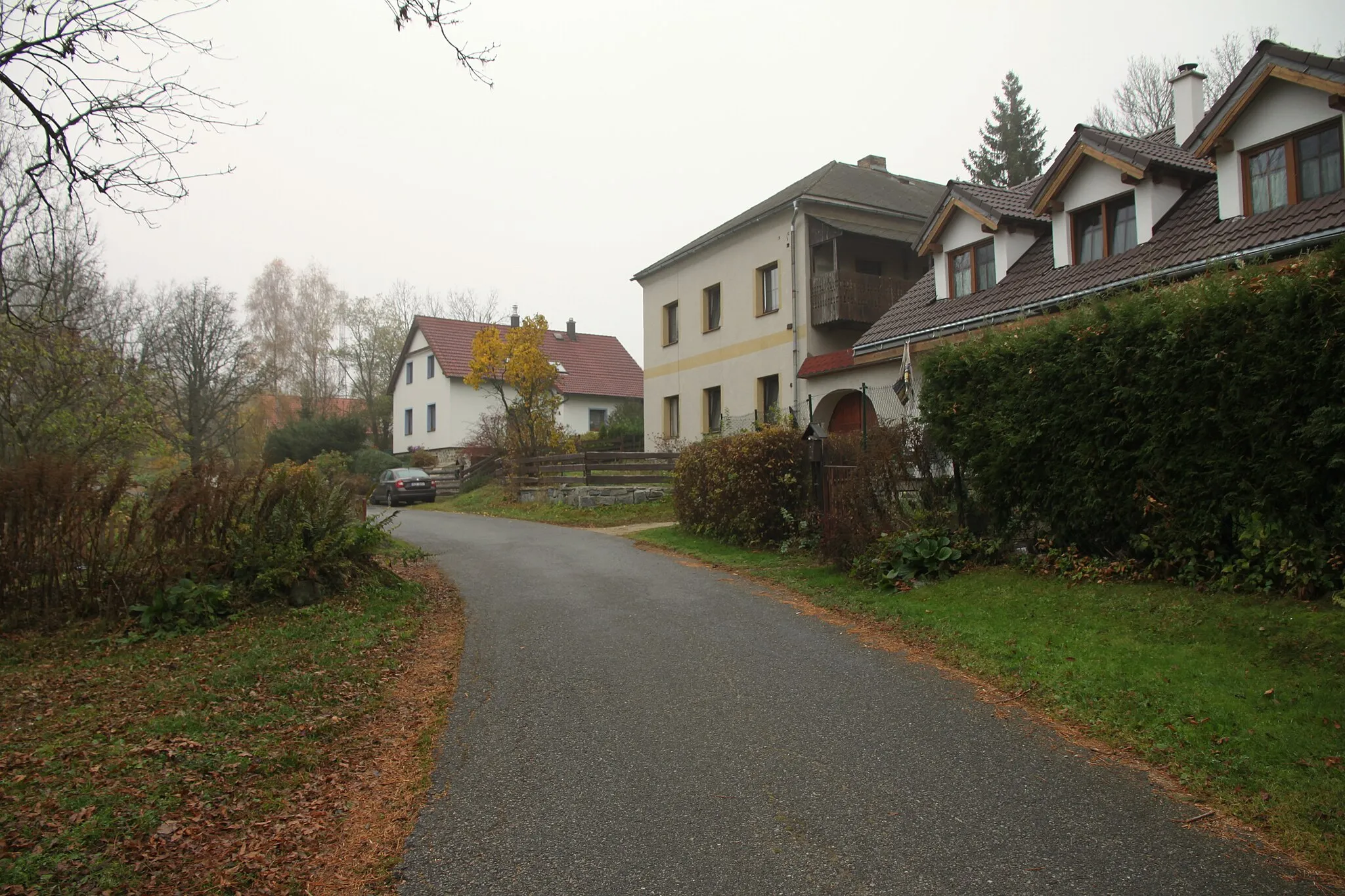 Photo showing: Perlovice, a part of the Prachatice Municipality, South Bohemian Region, Czechia.