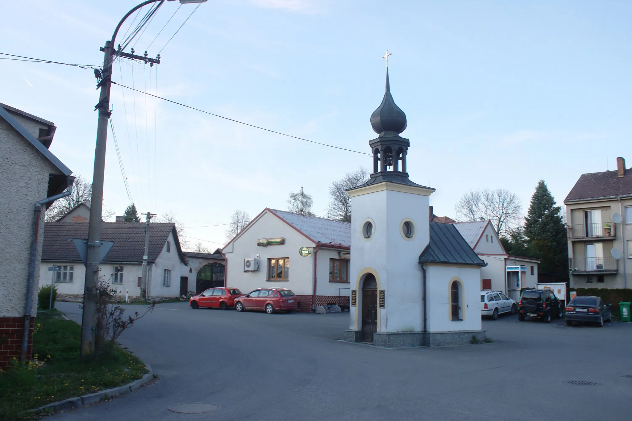 Photo showing: This photograph was created as a part of Wikiexpedition Mladá Vožice, a project supported by Wikimedia Foundation grant.