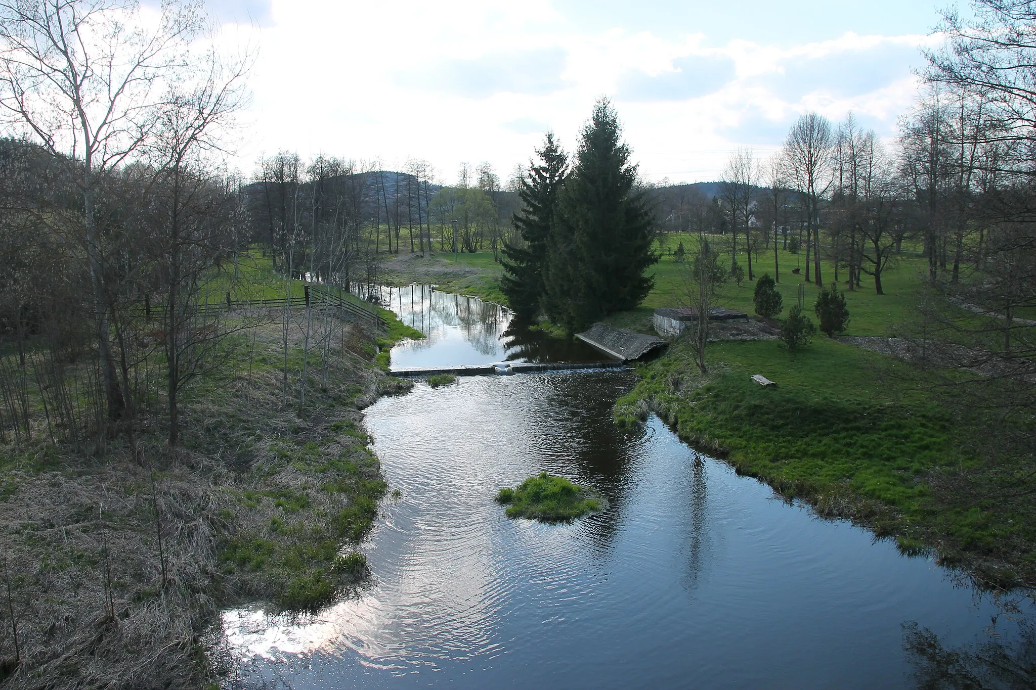 Photo showing: Stone bridge over the Skalice in Nerestce