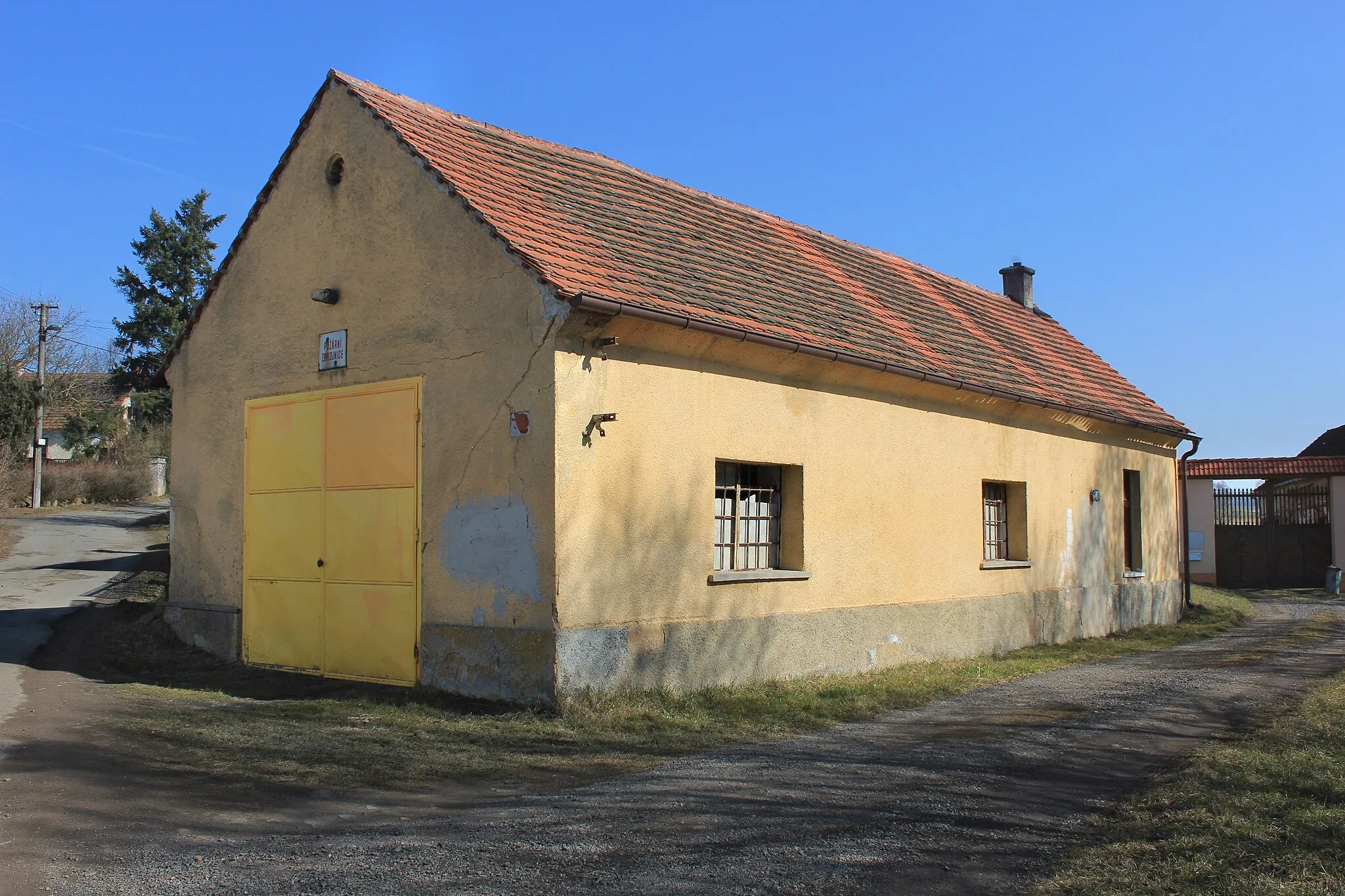 Photo showing: Old fire house in Lhota u Stříbra, part of Stříbro, Czech Republic.