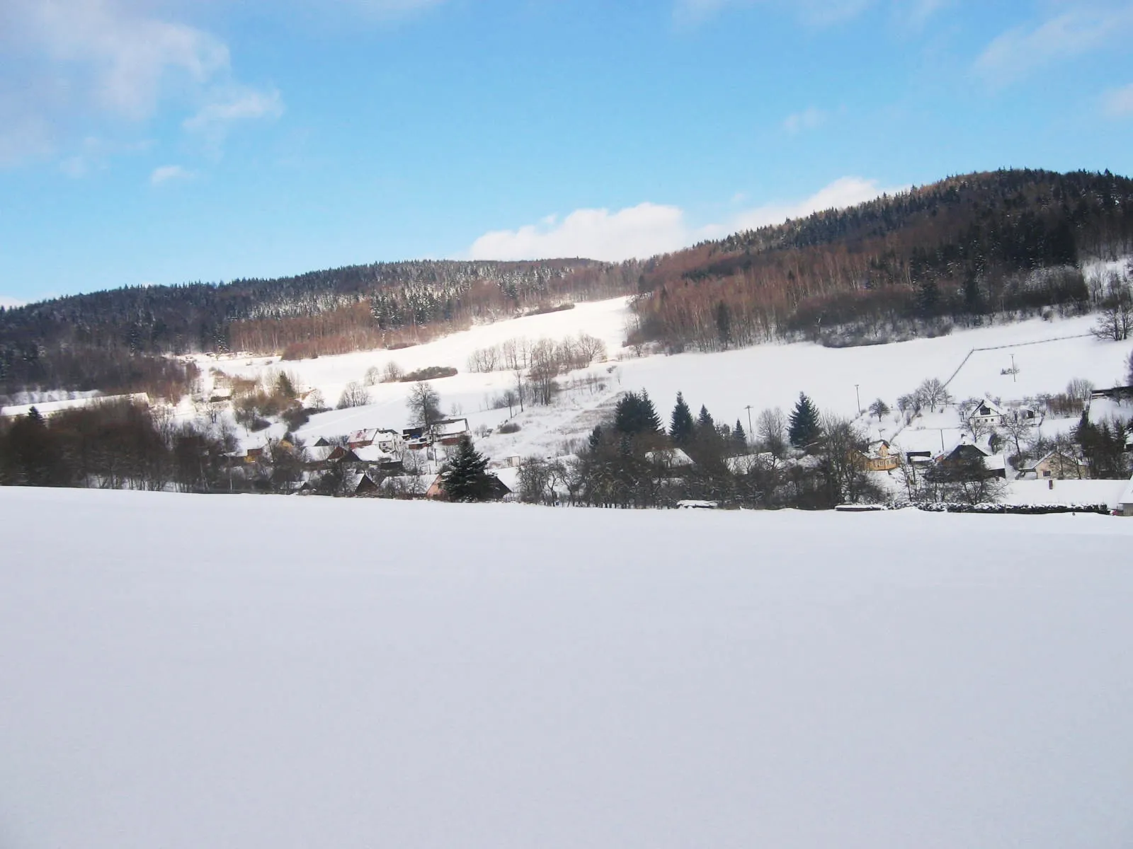 Photo showing: Dobříkov od západu