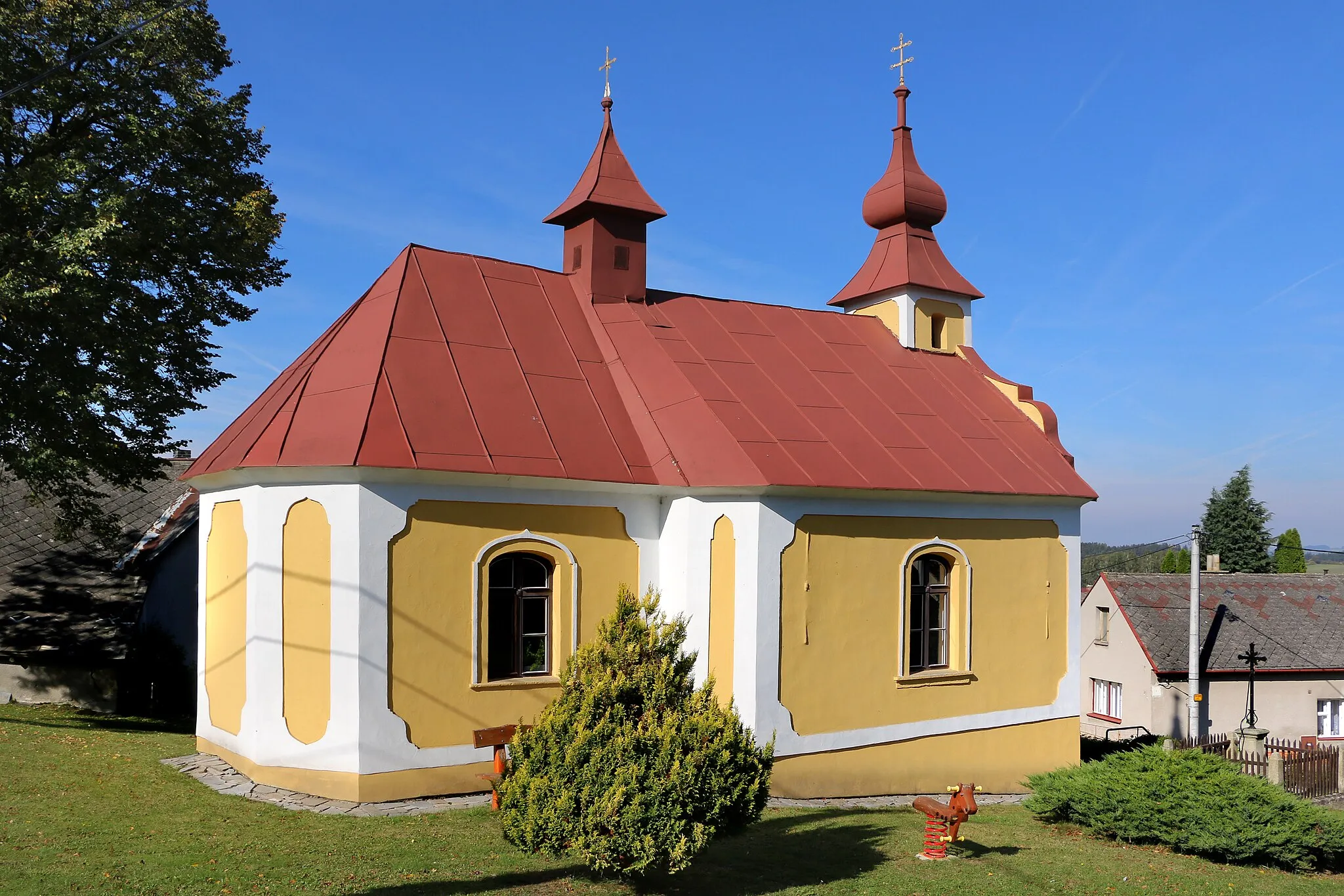 Photo showing: Chapel in Rácov, part of Batelov, Czech Republic.