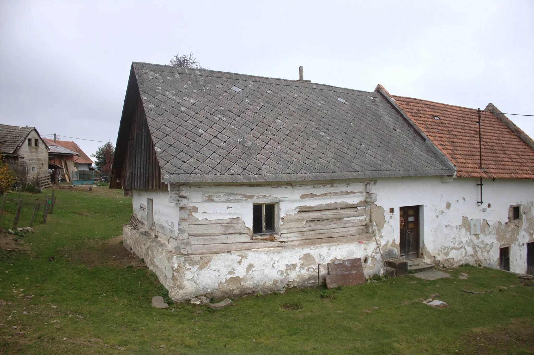 Photo showing: A building in the village of Skránčice, Plzeň Region, CZ