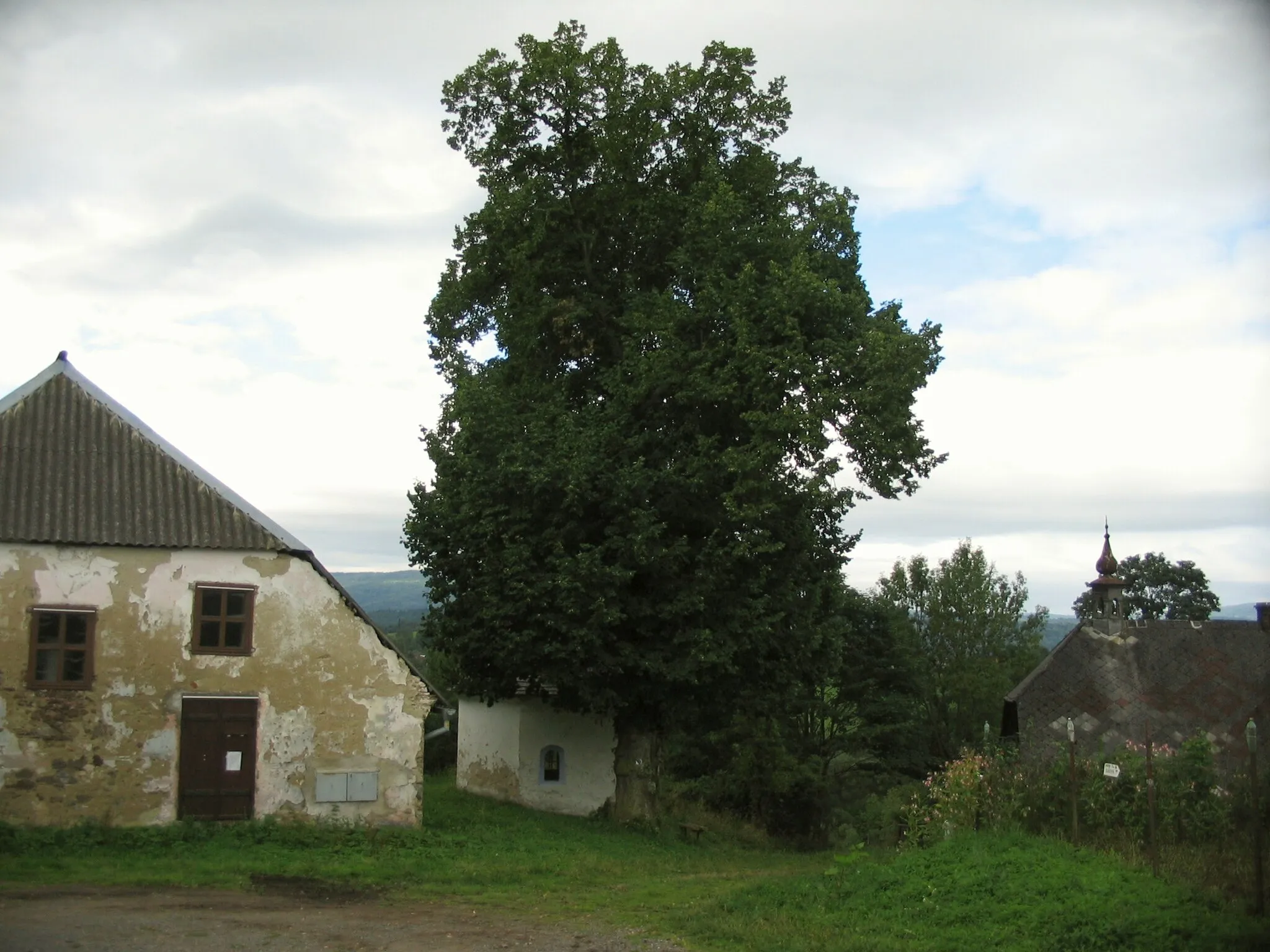 Photo showing: Central part of Kavrlík, Klatovy District, Czech Republic