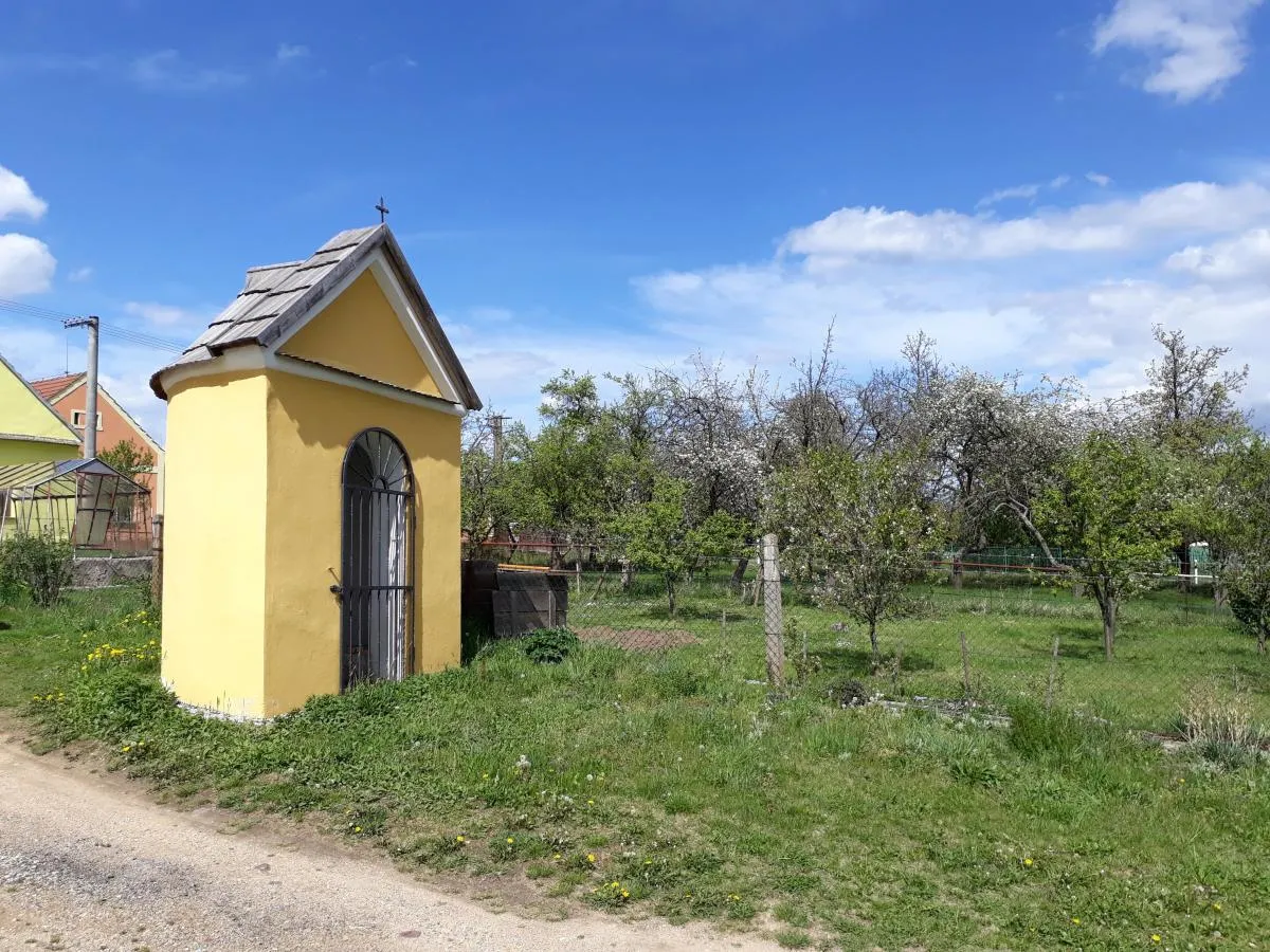 Photo showing: Chapel-shrine in Lišov in České Budějovice District – entry no. 37410.