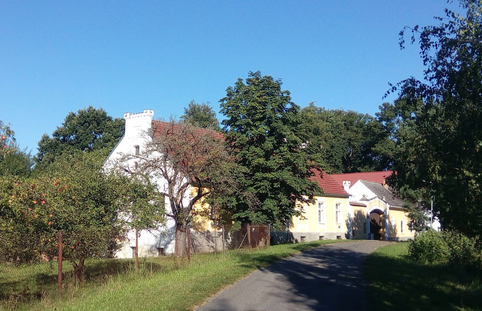 Photo showing: House No 32 in the village of Zbudov, South Bohemia, Czechia