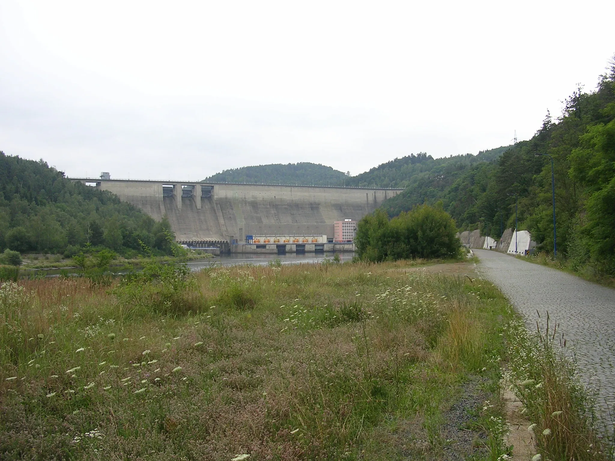 Photo showing: Orlík Dam, the Czech Republic.