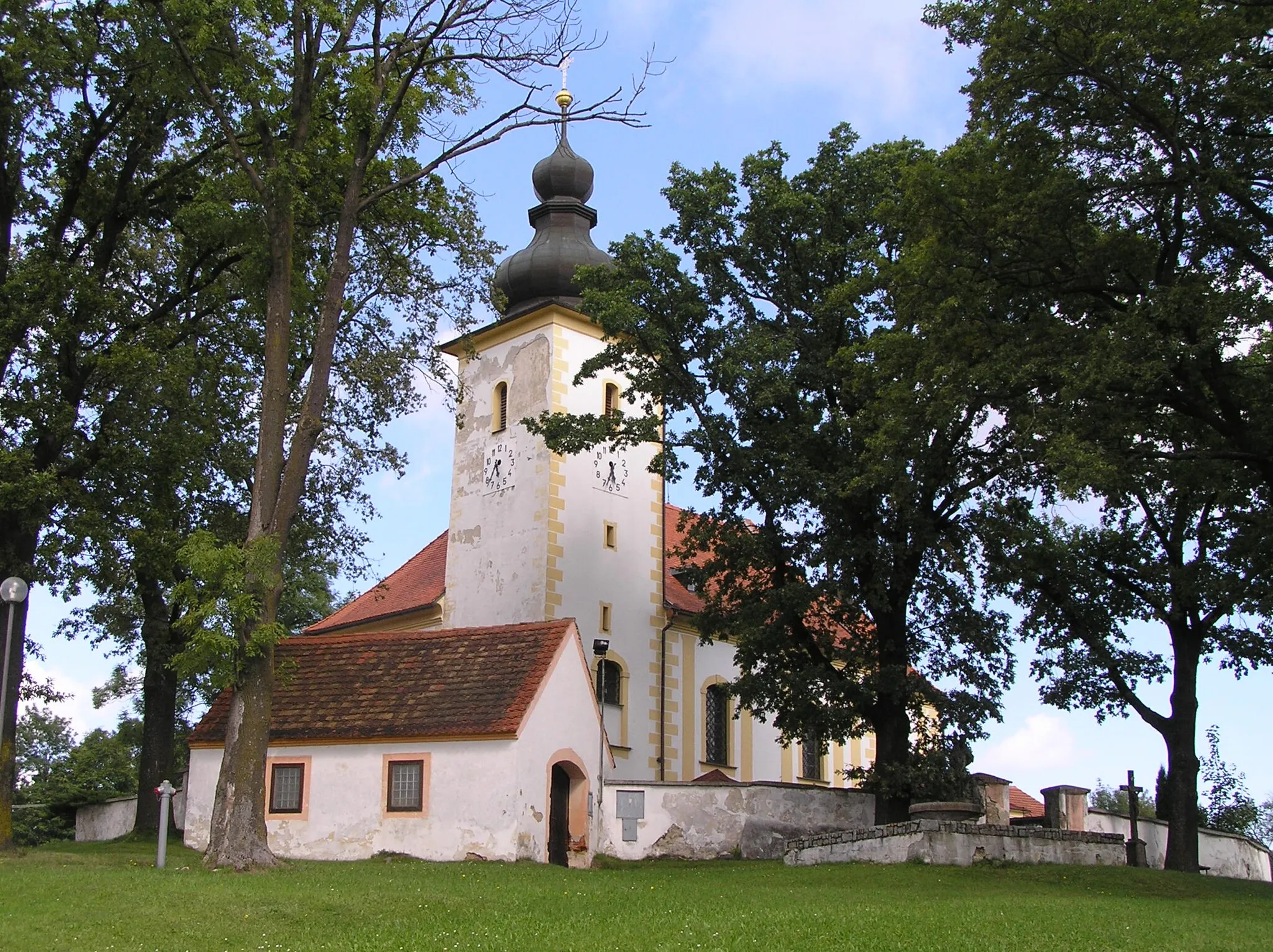 Photo showing: Kostel v Chrobolech