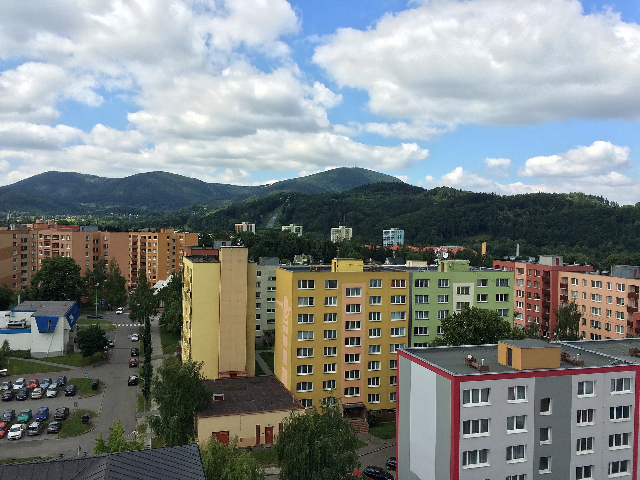 Photo showing: Pohled na Frenštát pod Radhoštěm z radniční věže.