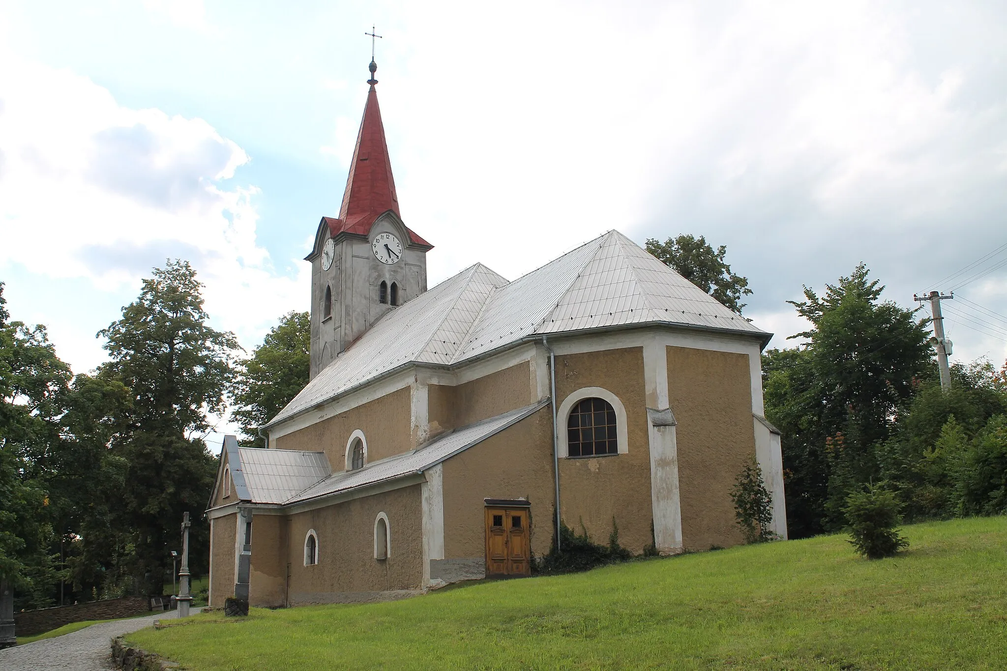 Photo showing: Church of Saint Lawrence, Leskovec nad Moravicí, Bruntál District, Czech Republic