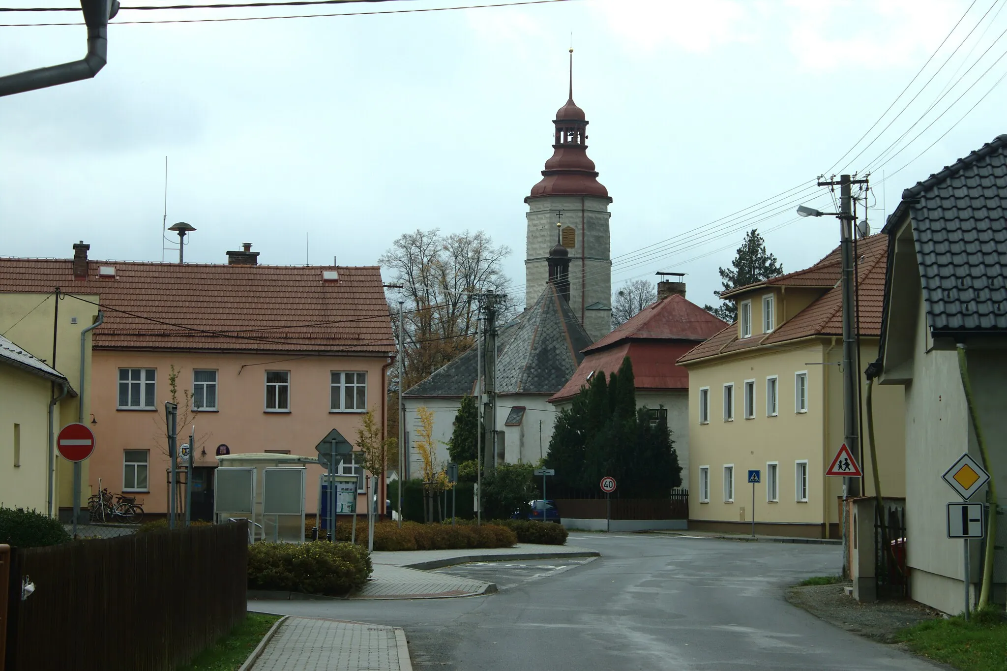 Photo showing: Main crossroad in the village of Brantice, Moravian-Silesian Region, CZ